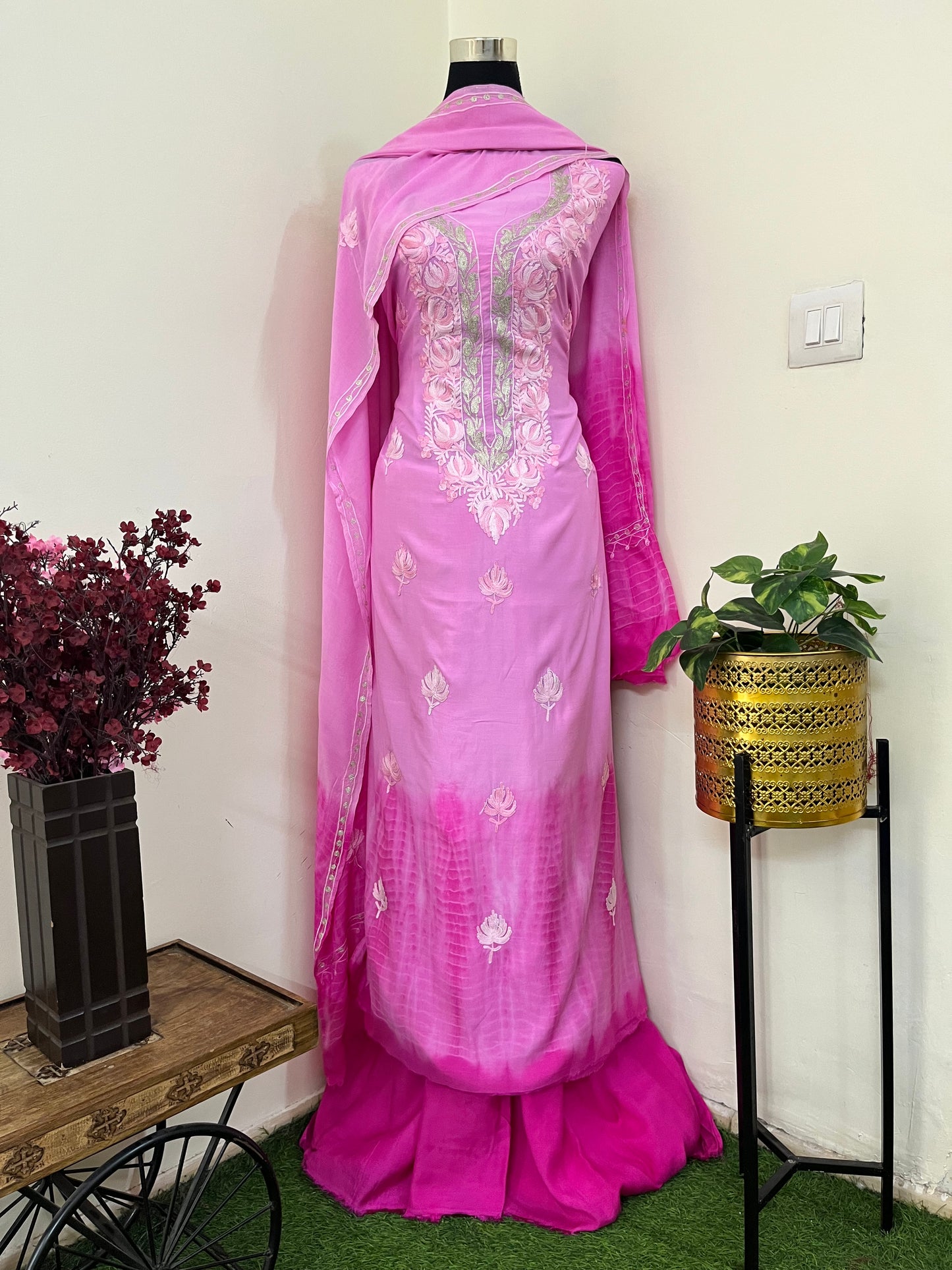 Mauve Mul Cotton Shibori Work Kashmiri 3pc Suit