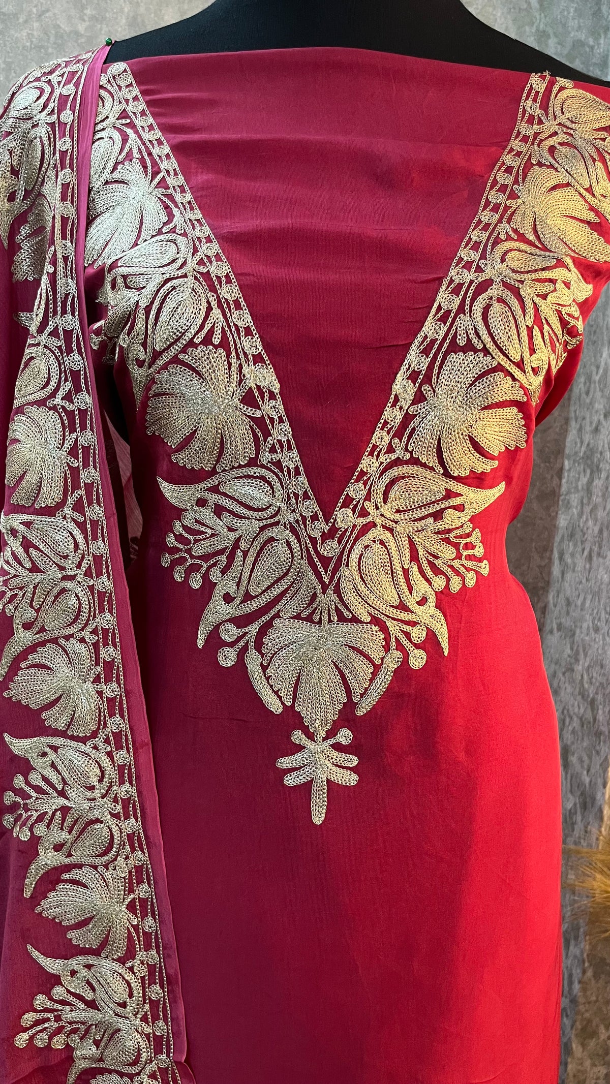 Magenta pink Sanam Silk Kashmiri Suit