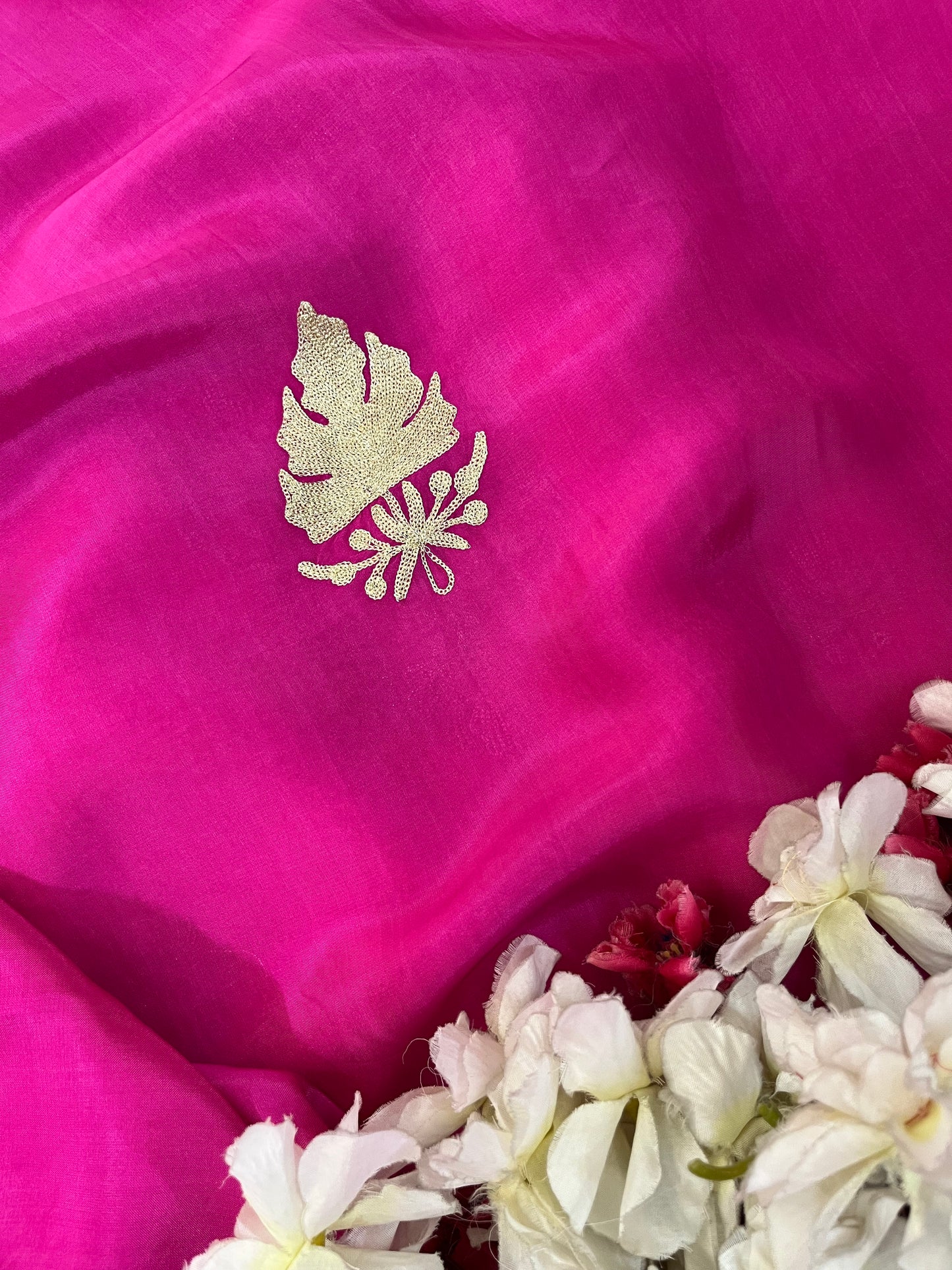 Sanam’ Hot Pink Silk Tilla Kashmiri Suit