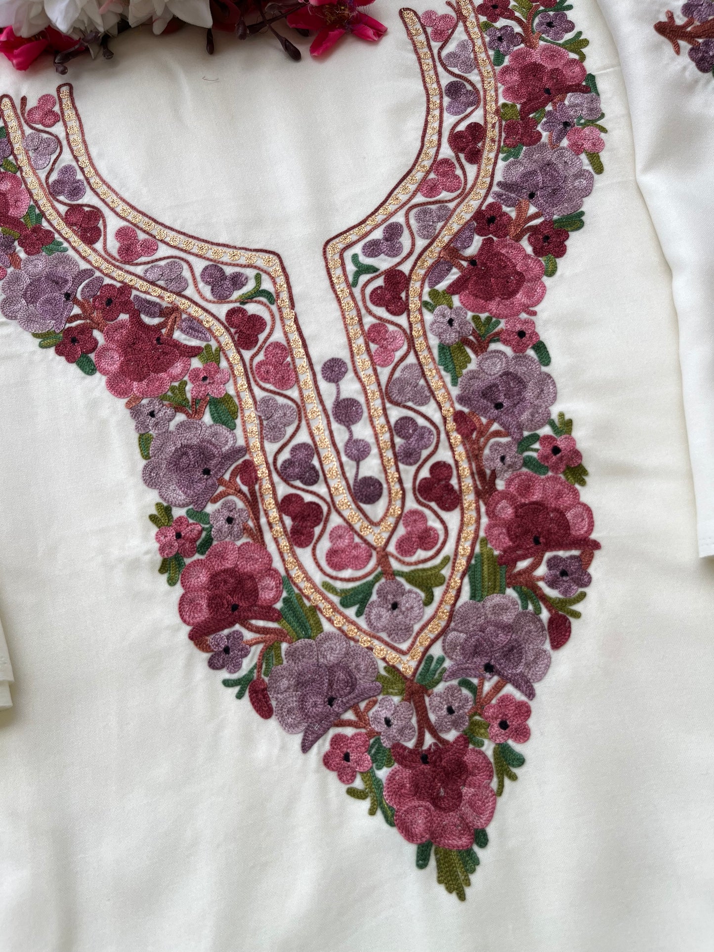 Off White Cotton Cord Set (Aari Embroidered)