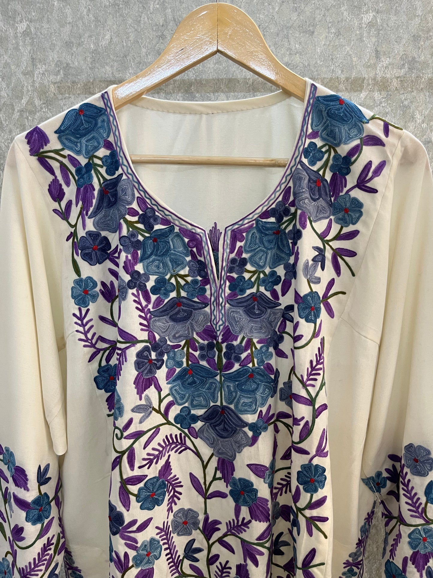 Off White Cotton Front Jaal Pheran Set Size(48)