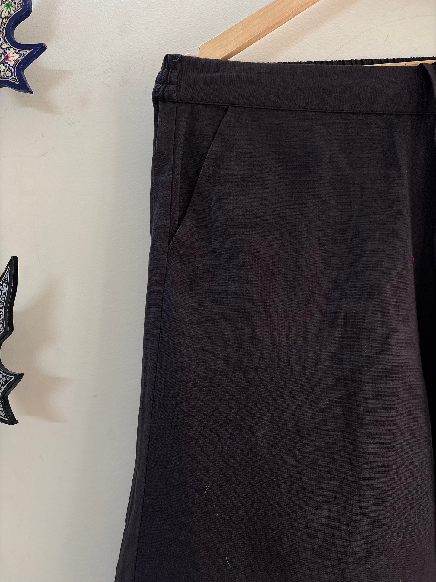 Women Charcoal Grey Wide Leg Aari Embroidered Palazzos ‘M’