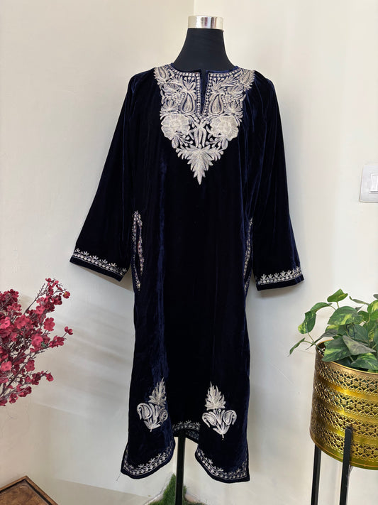 Navy Blue Tilla Embroidered Velvet Pherans