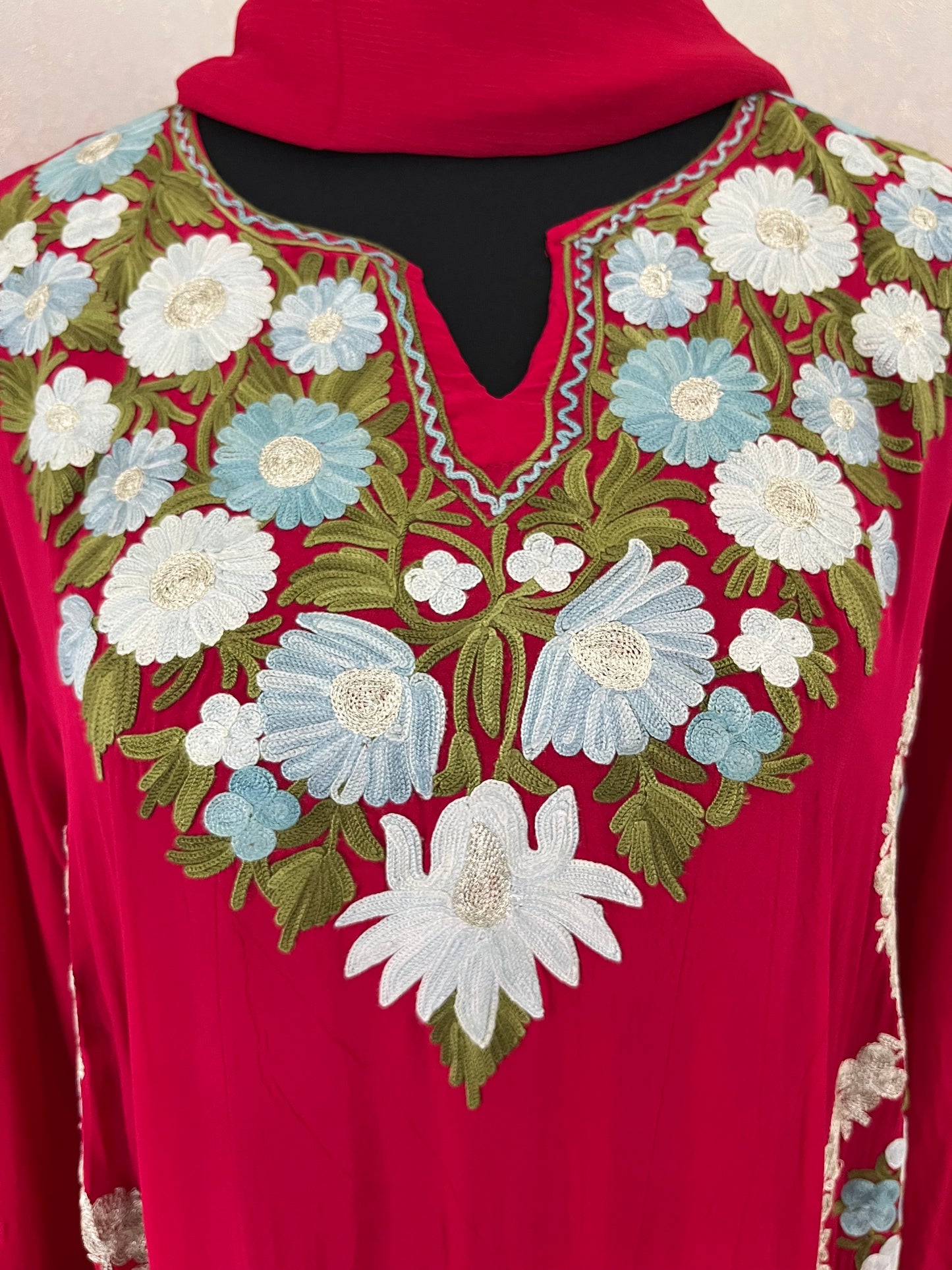 Hot Pink Stitched Crape Suit Set with dupatta (42)
