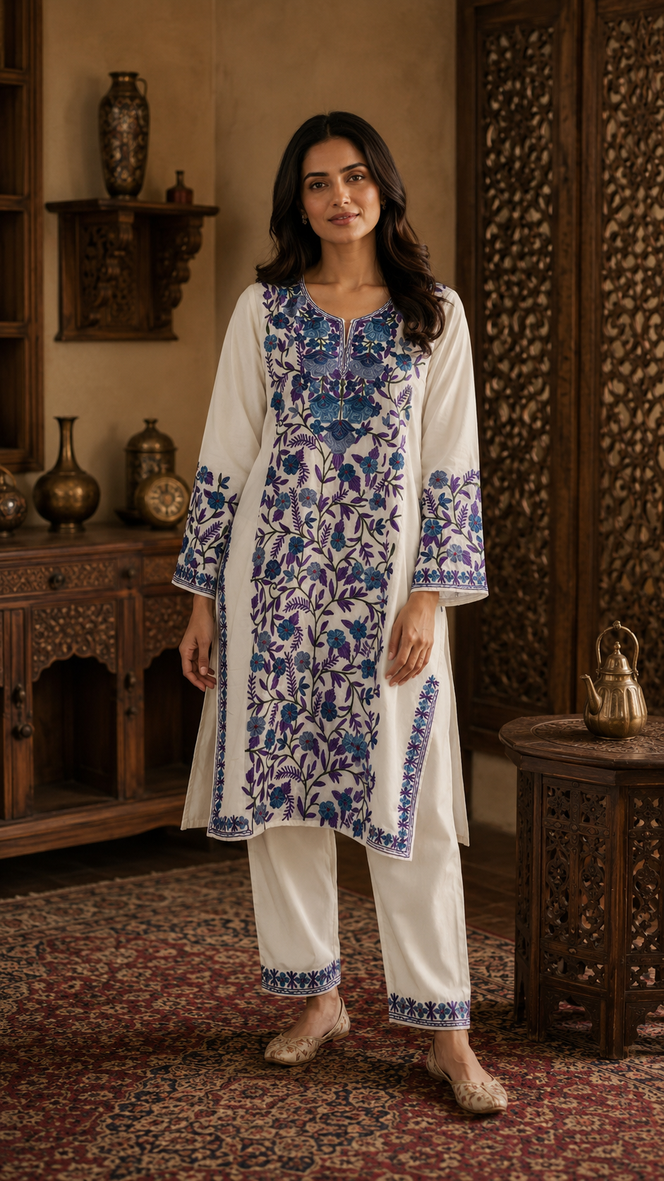 Off White Cotton Front Jaal Pheran Set Size(48)