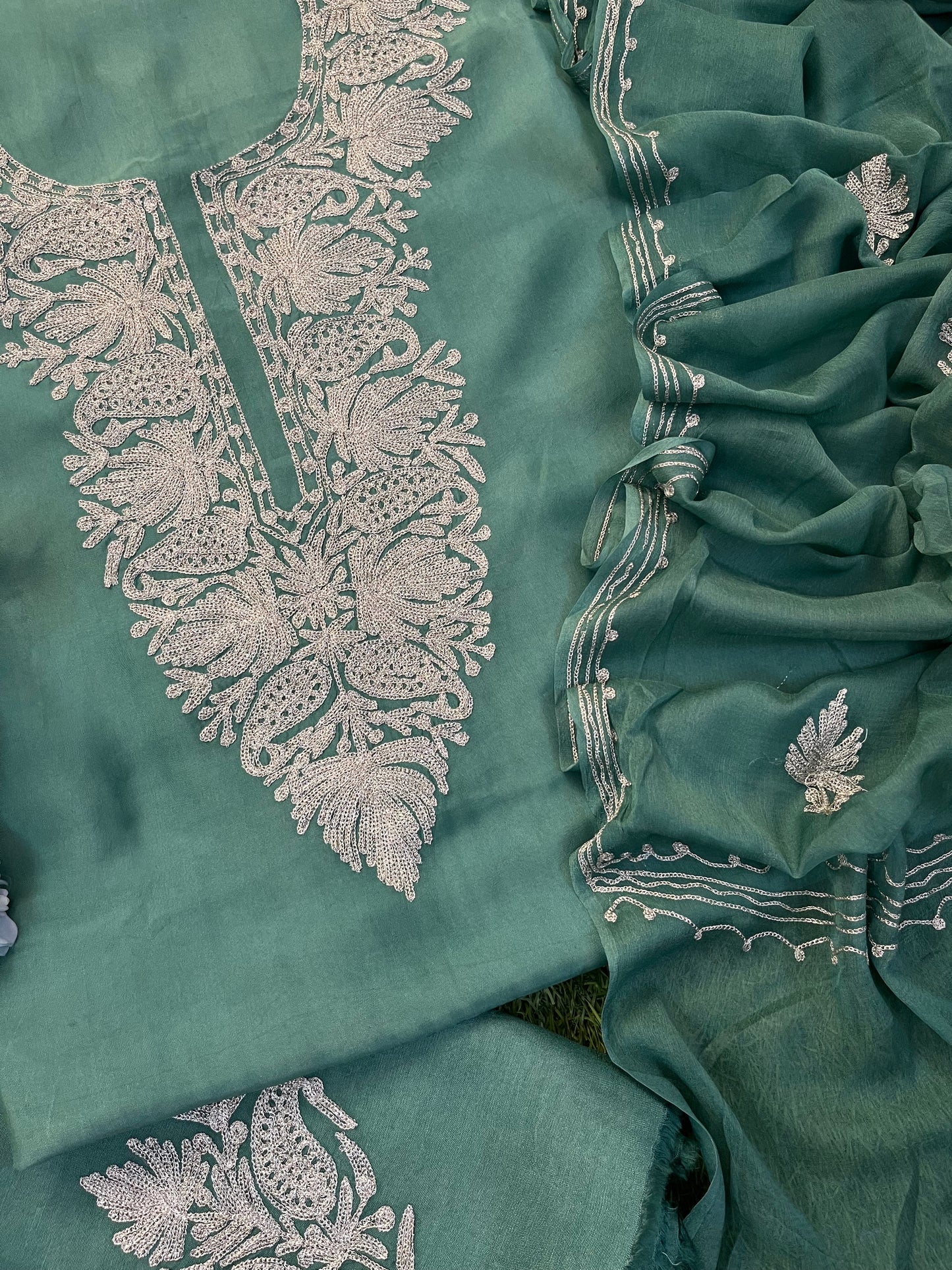 Pastel Green Silk Tilla Kashmiri Suit
