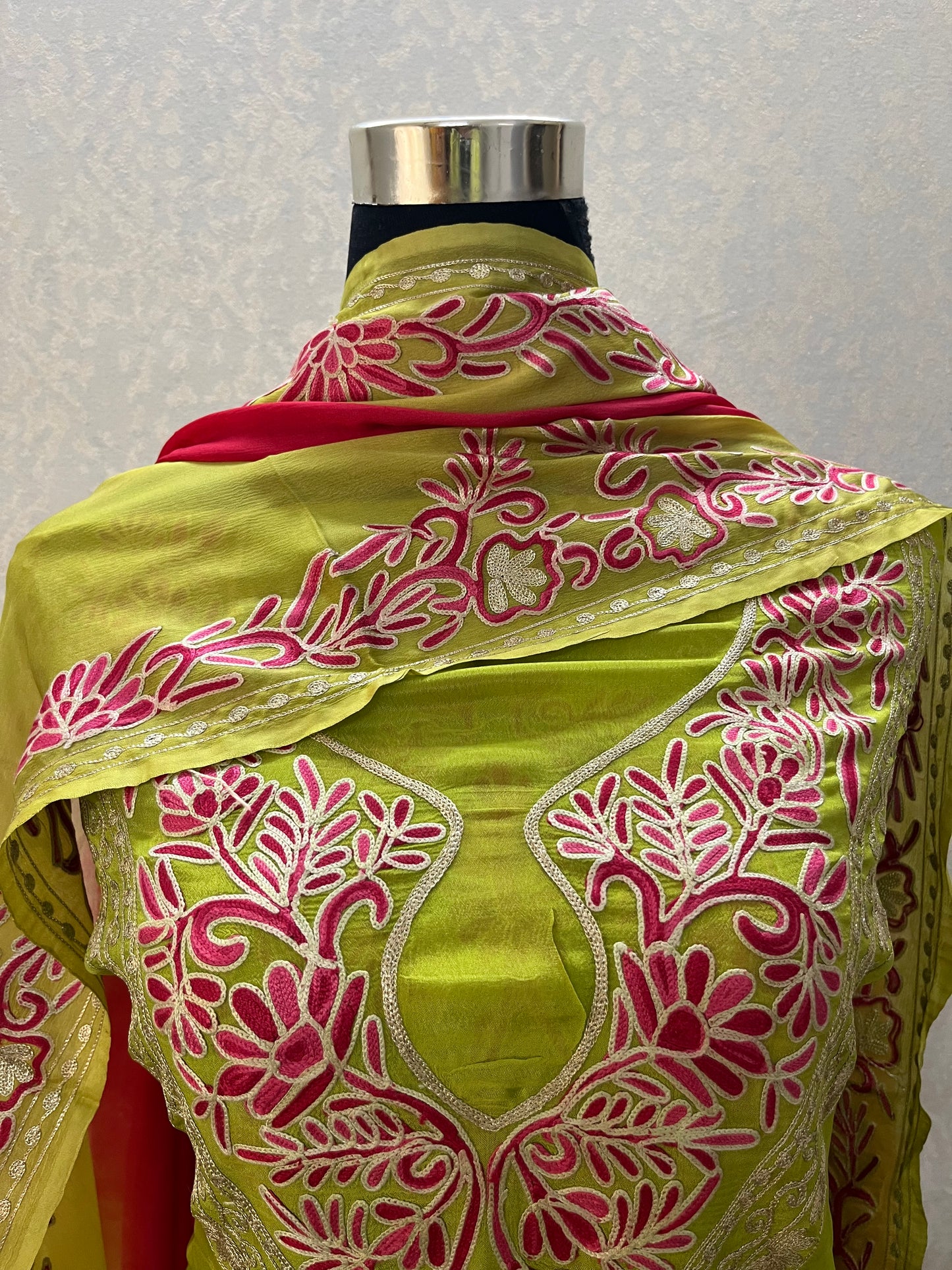 Pure Chinon 3 Pc Heavy Front Back Kashmiri Suit