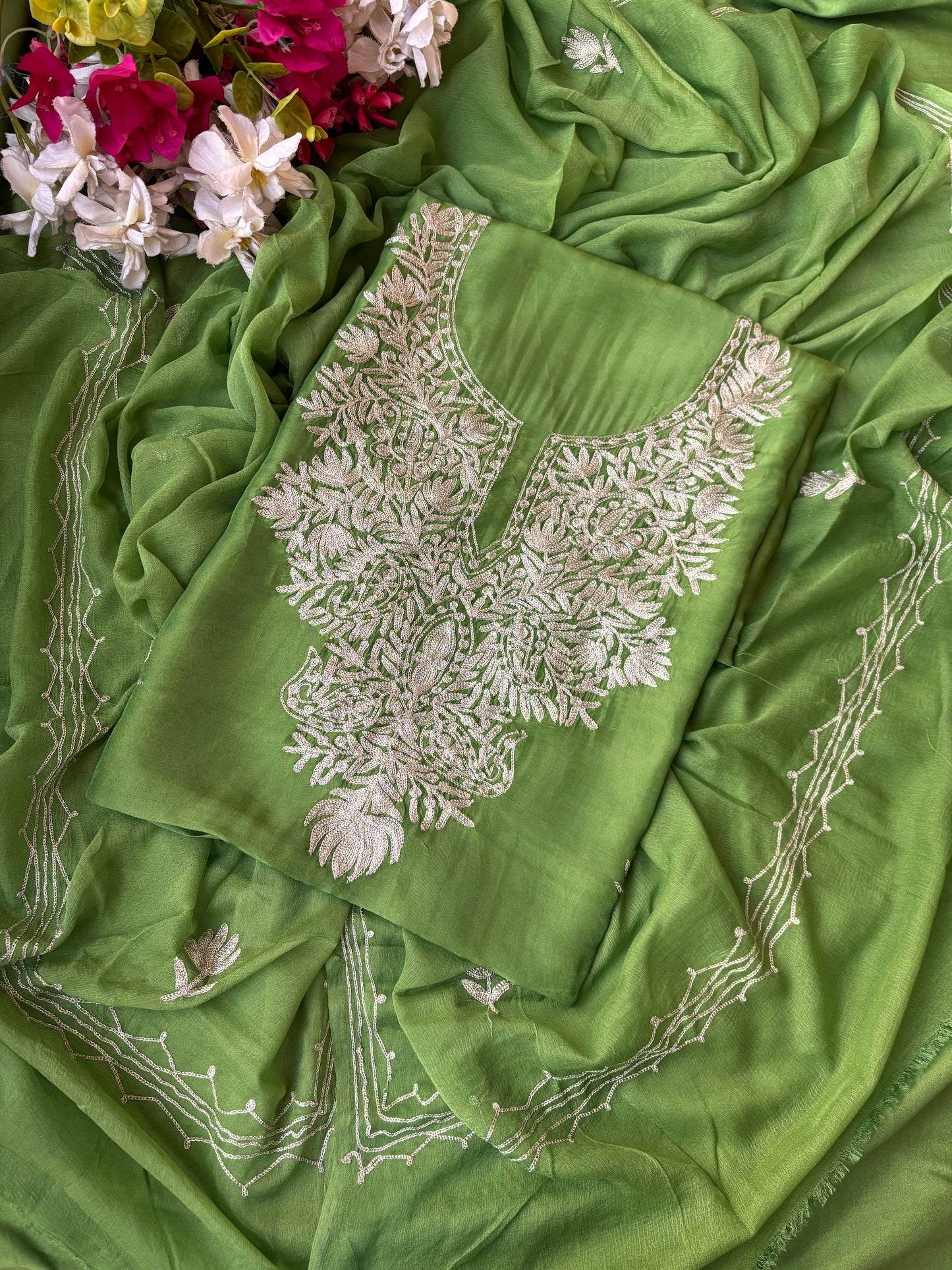 Lawn Green Silk Tilla Kashmiri Suit