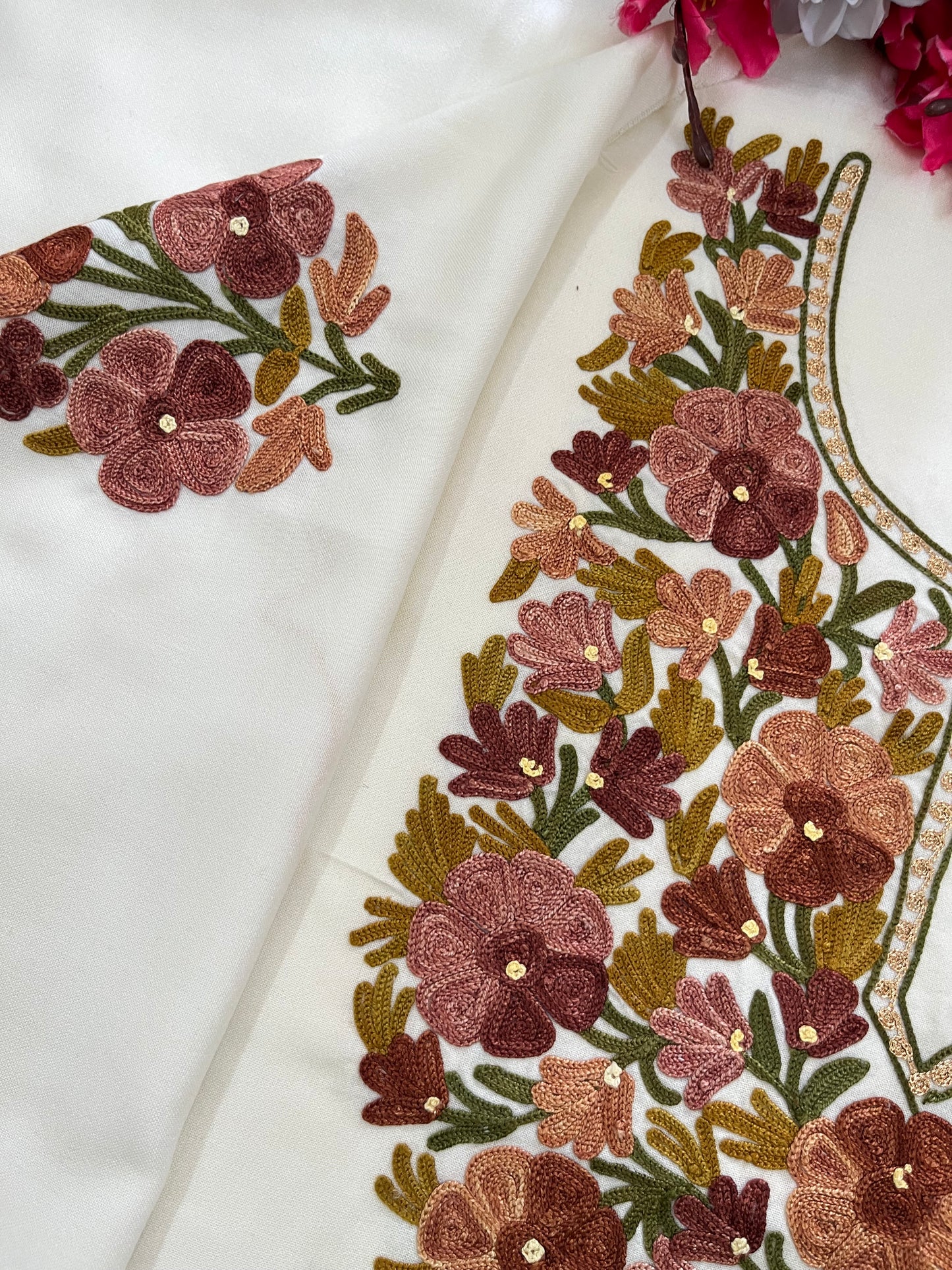 Off White Cotton Cord Set (Aari Embroidered)