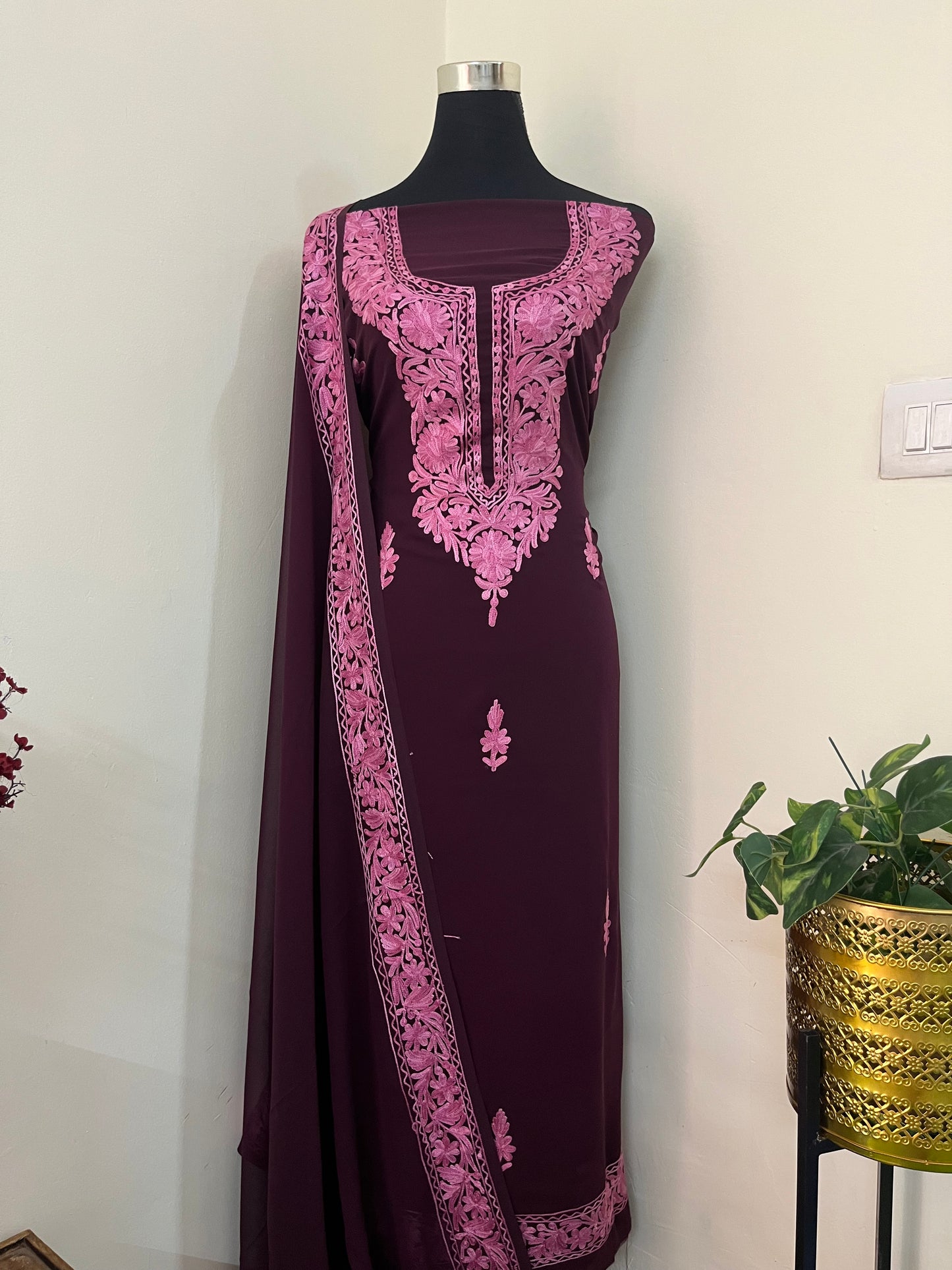 Coke Georgette Kashmiri Suit