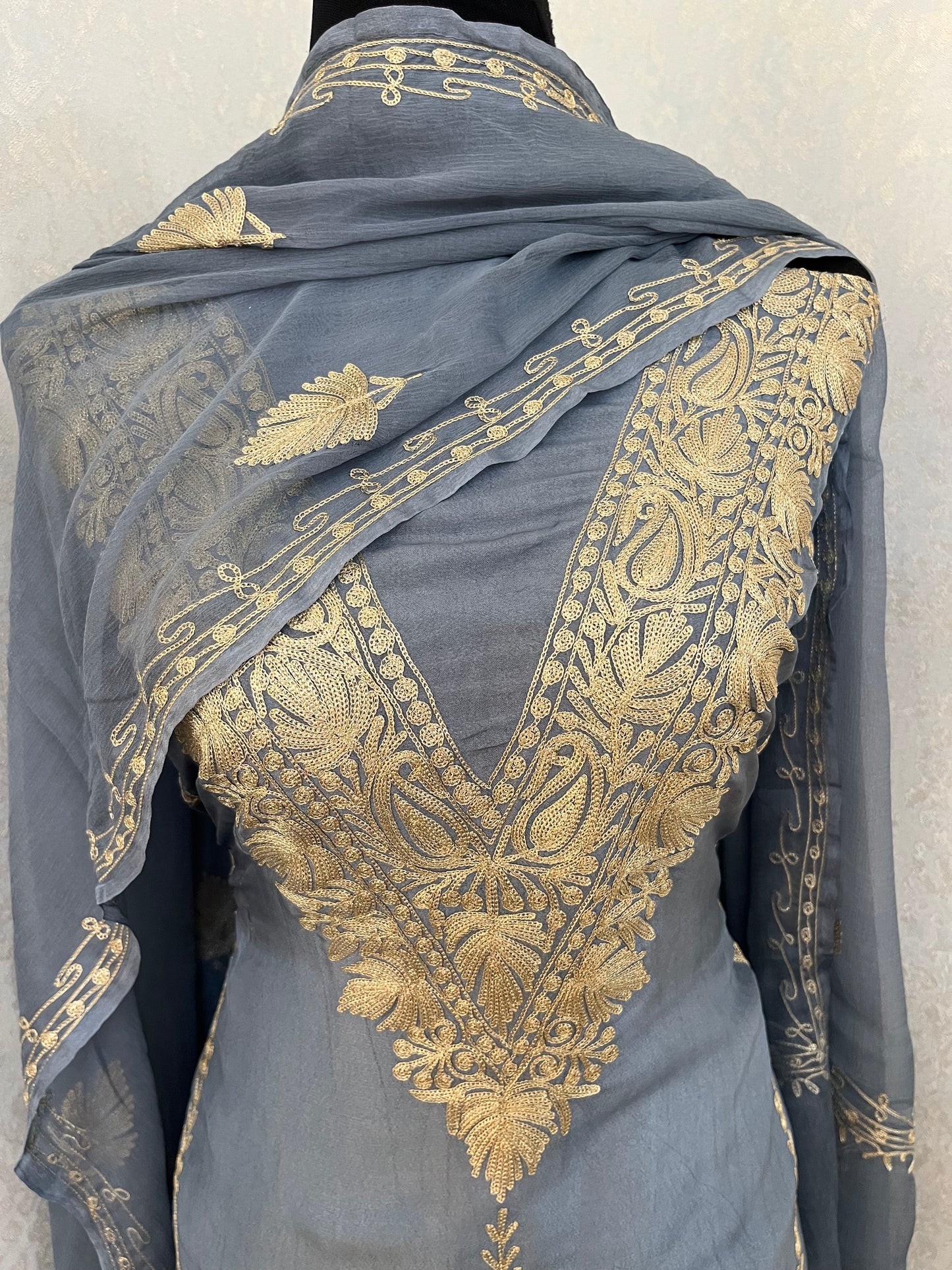 English Grey Tilla Kashmiri Silk Suit