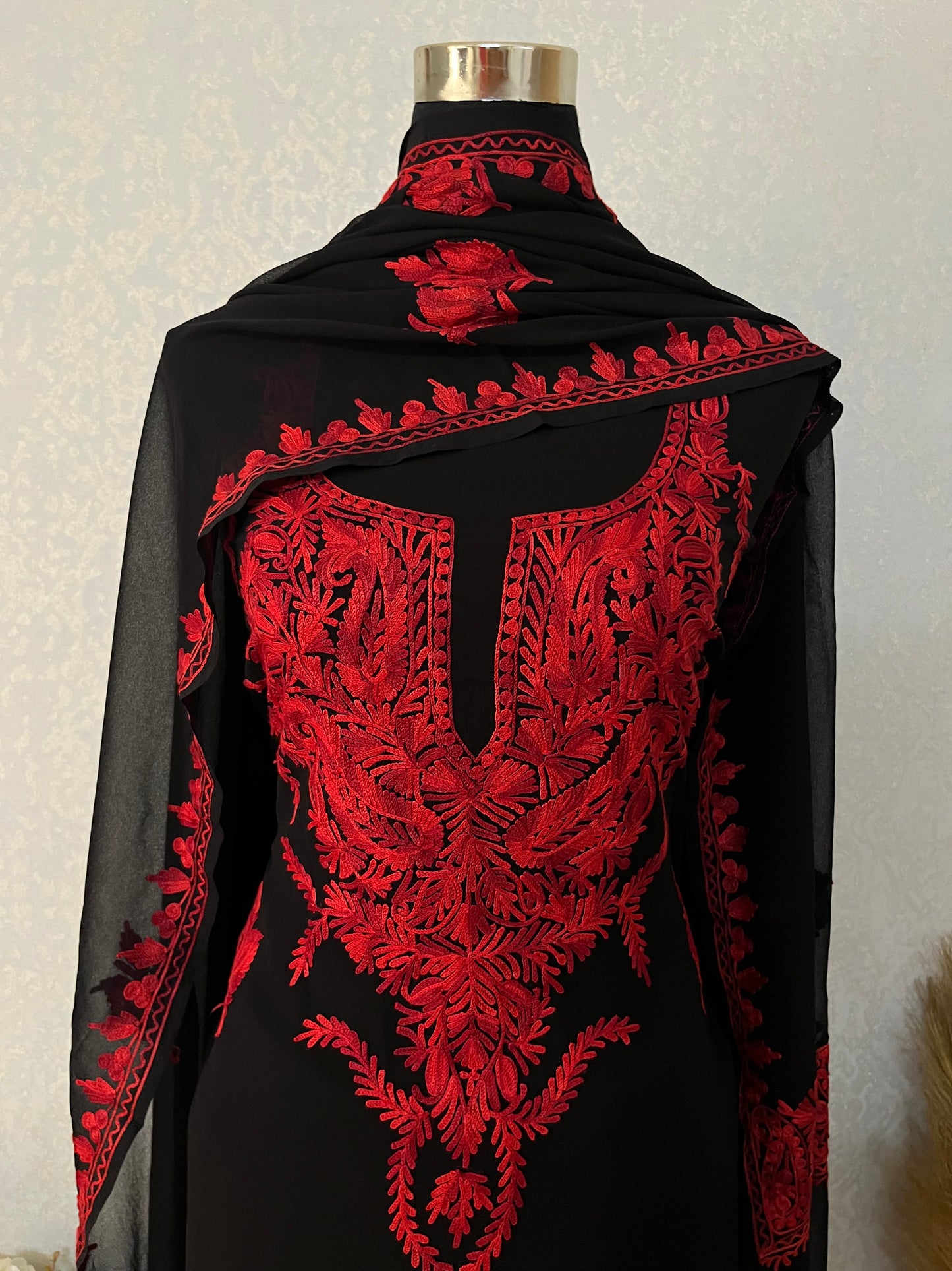 Georgette Black 3 Pc Kashmiri Suit