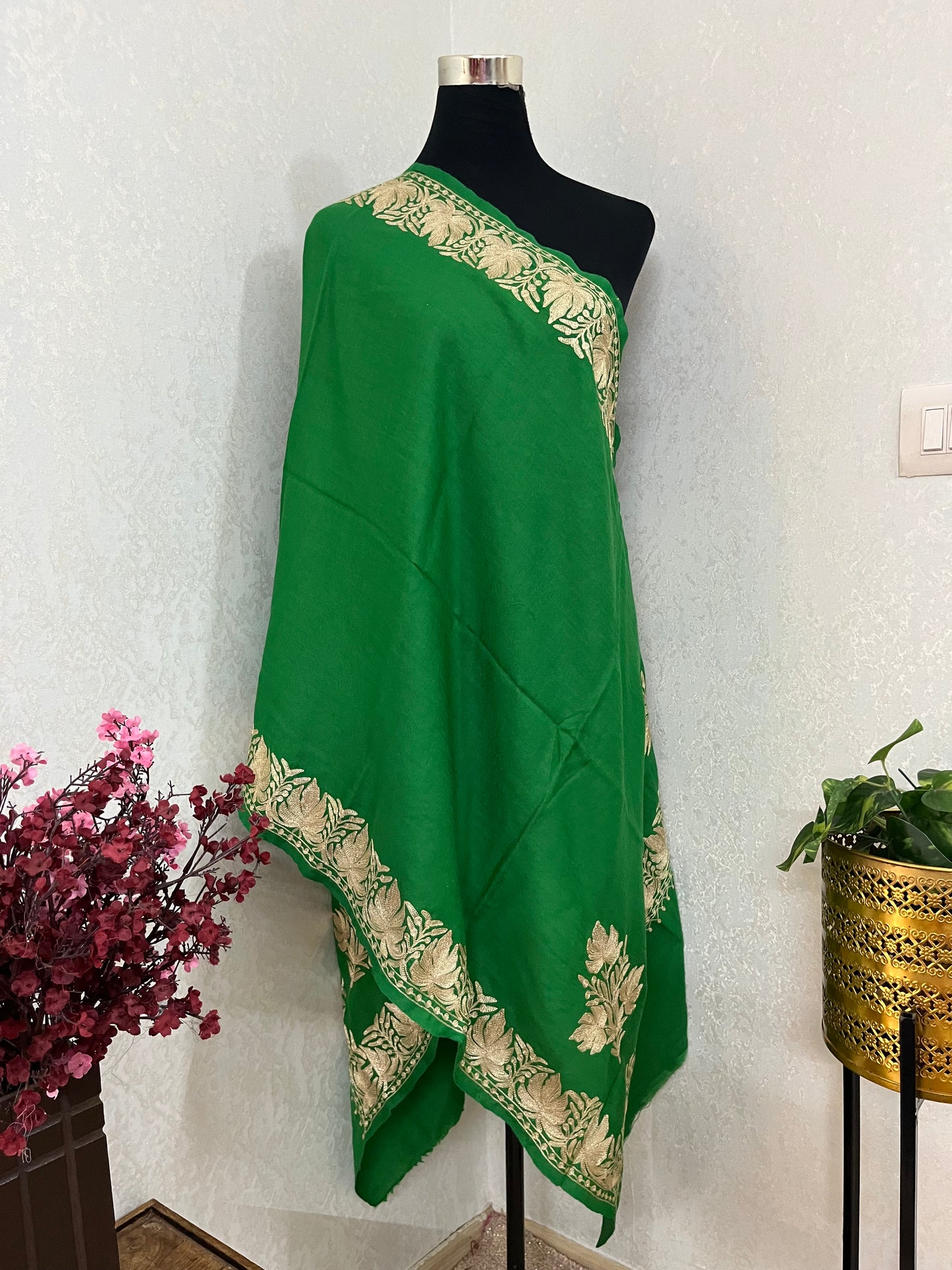 Green Semi Pashmina Tilla Embroidered stole