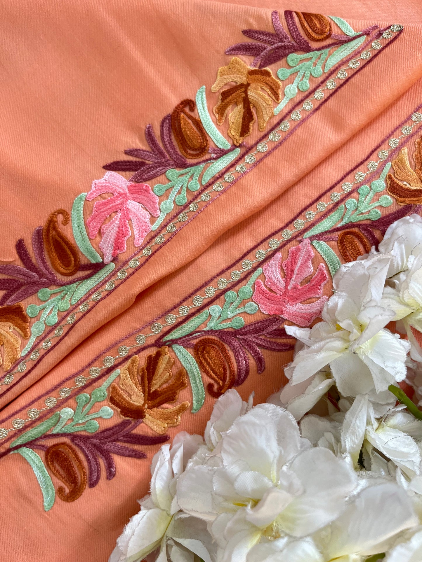 Peach Pure Wool Aari Embroidered 3pc Suit Stole