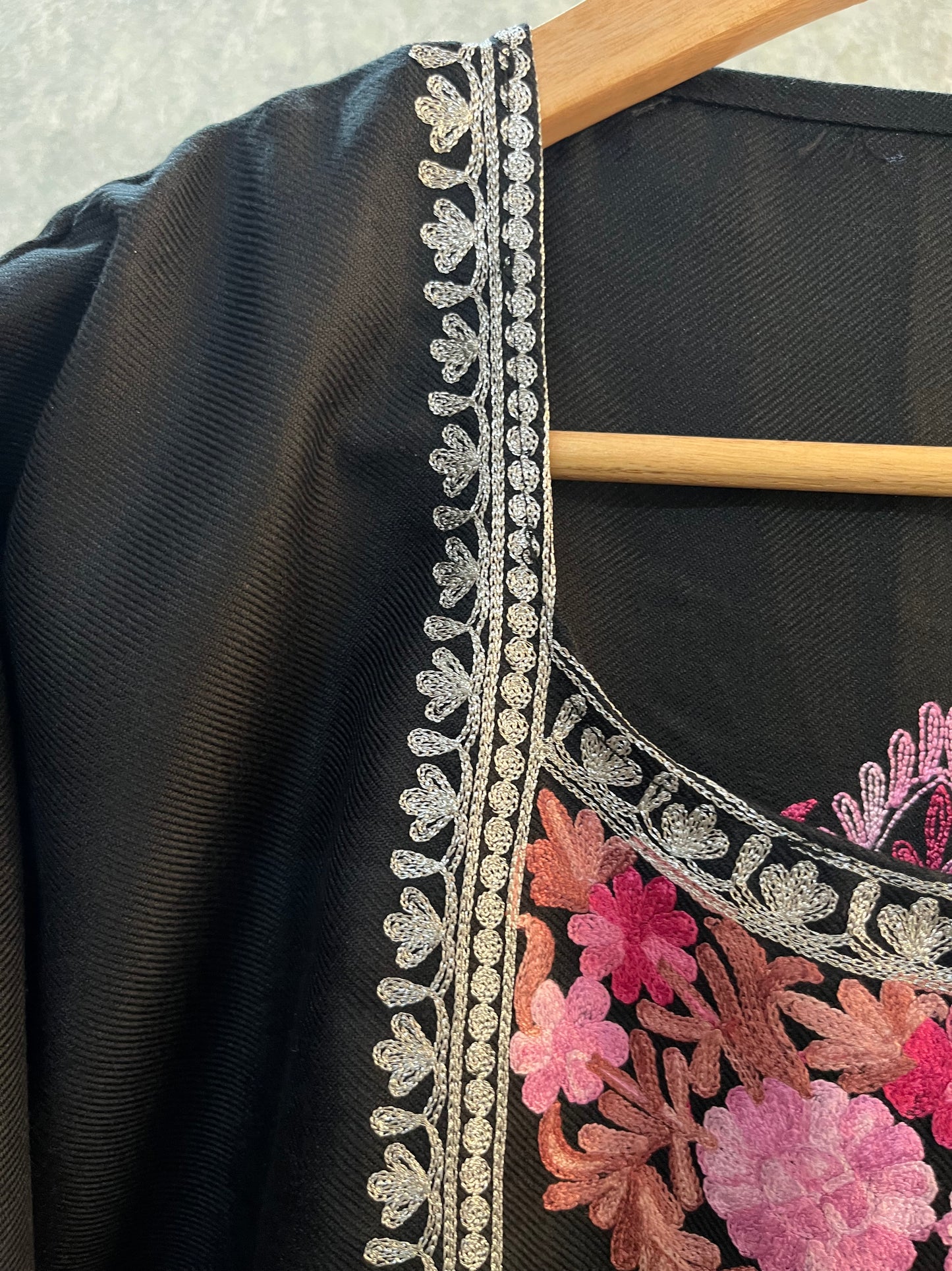 Black  Woollen Kashmiri Co-Ord Set ( Size 44)