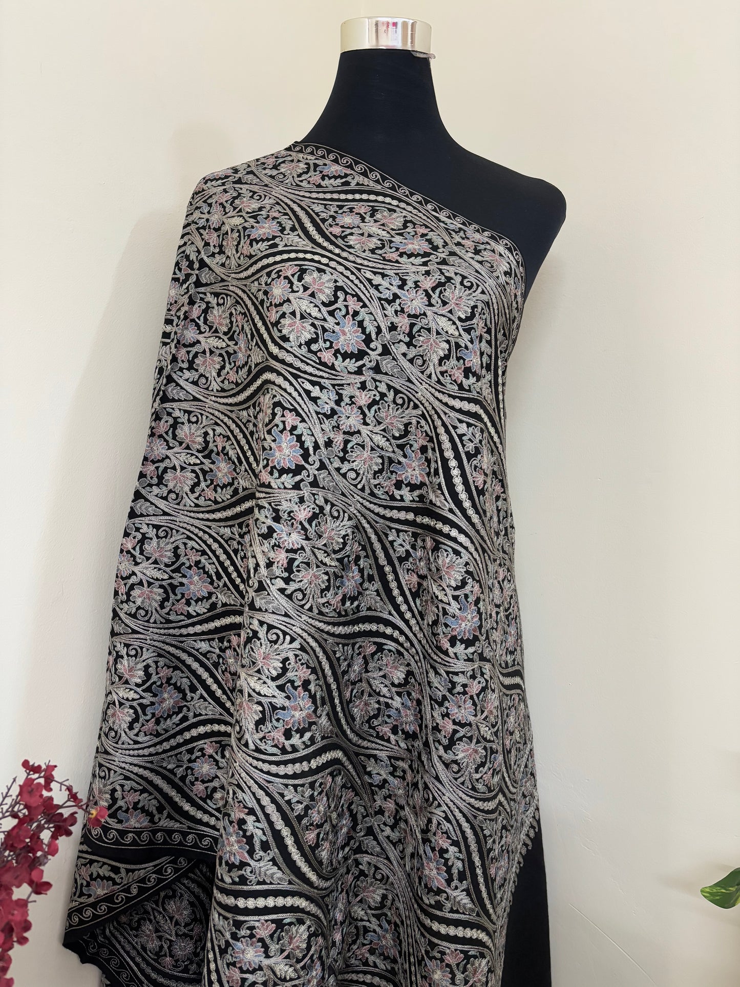 Black Jaal Embroidered Kashmiri stole