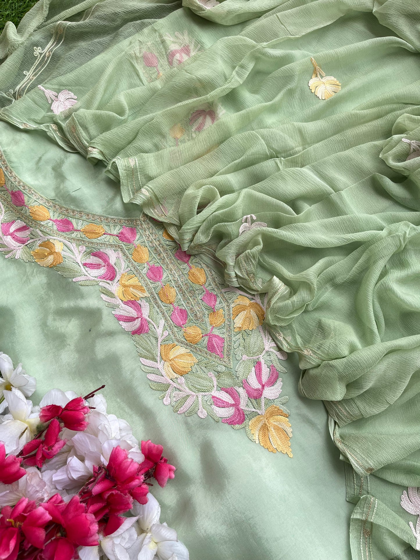 Green Opada Silk Kashmiri Suits