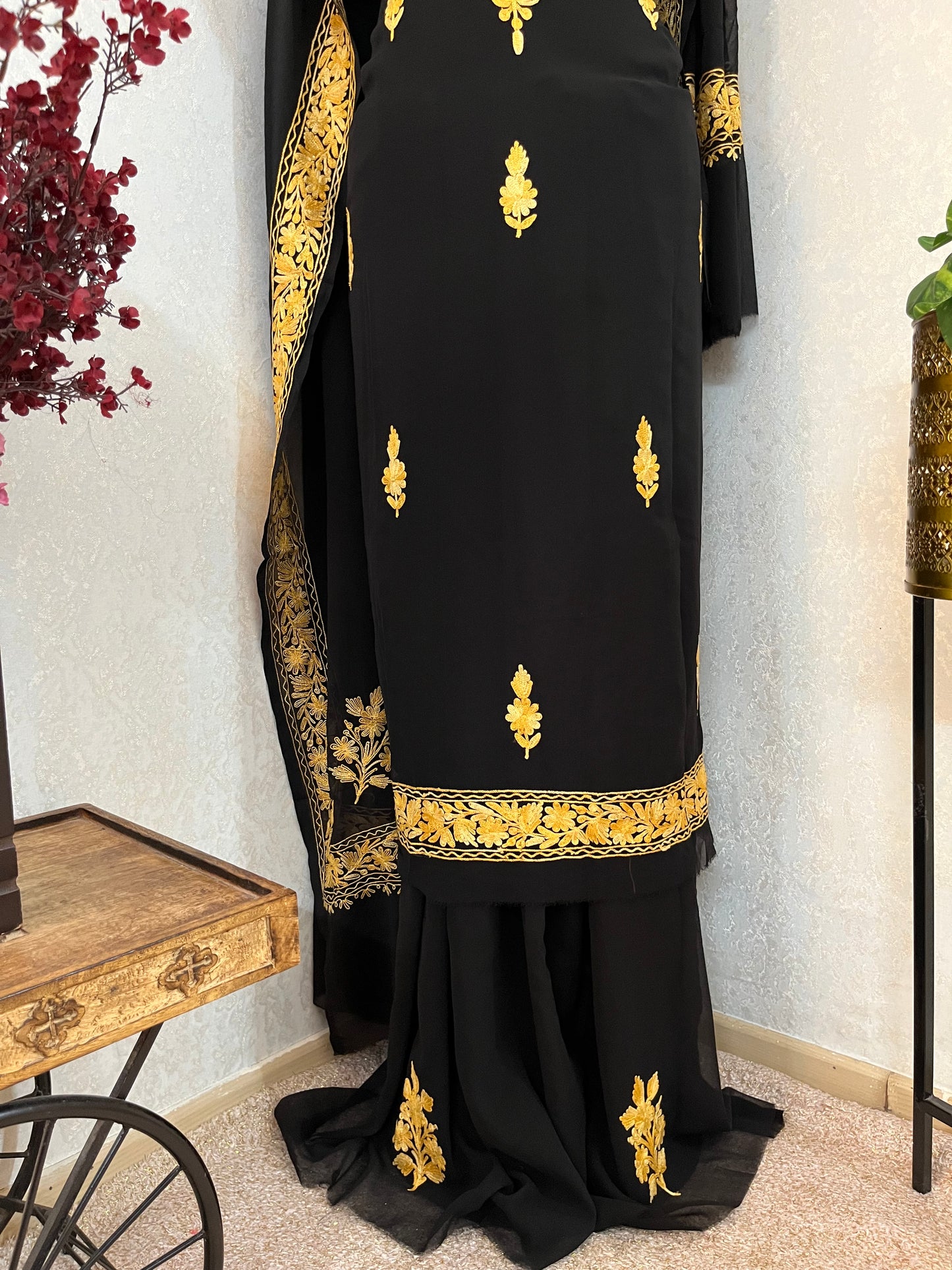 Georgette Black 3 Pc Aari Embroidered Suit Set