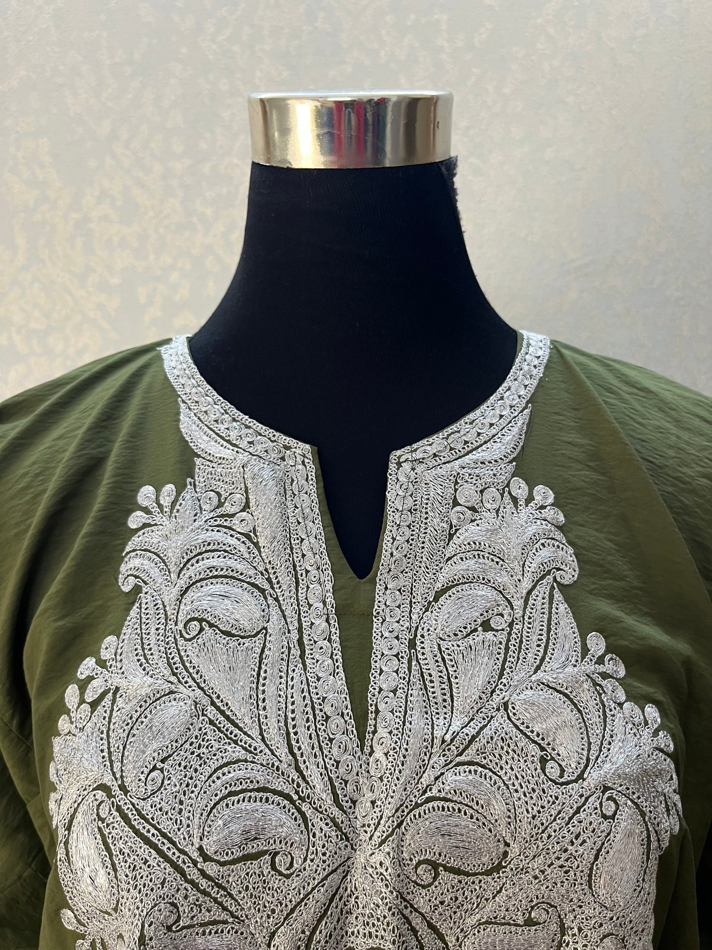 Henna Green Cotton Kashmiri Pheran Set (46)
