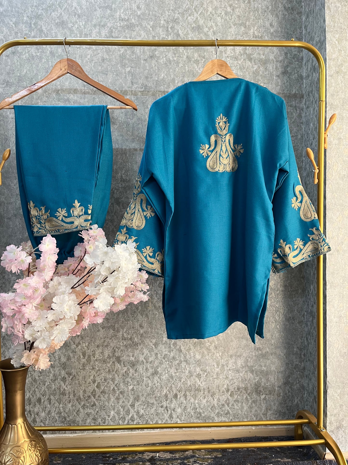 Firozi Woollen Kashmiri Co-Ord Set ( Size 48)