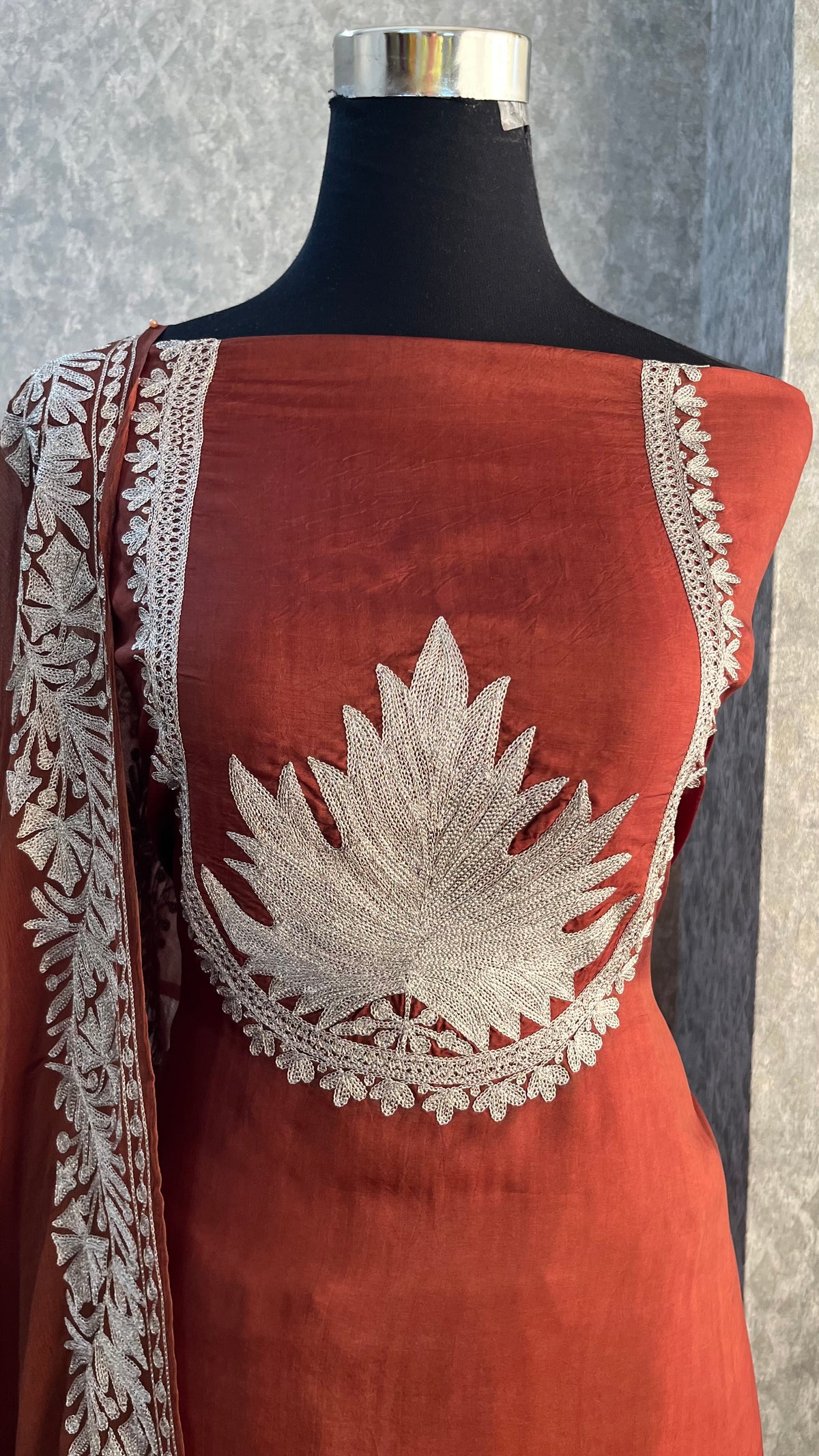 Brown Sanam’ Tilla Kashmiri Silk Suit
