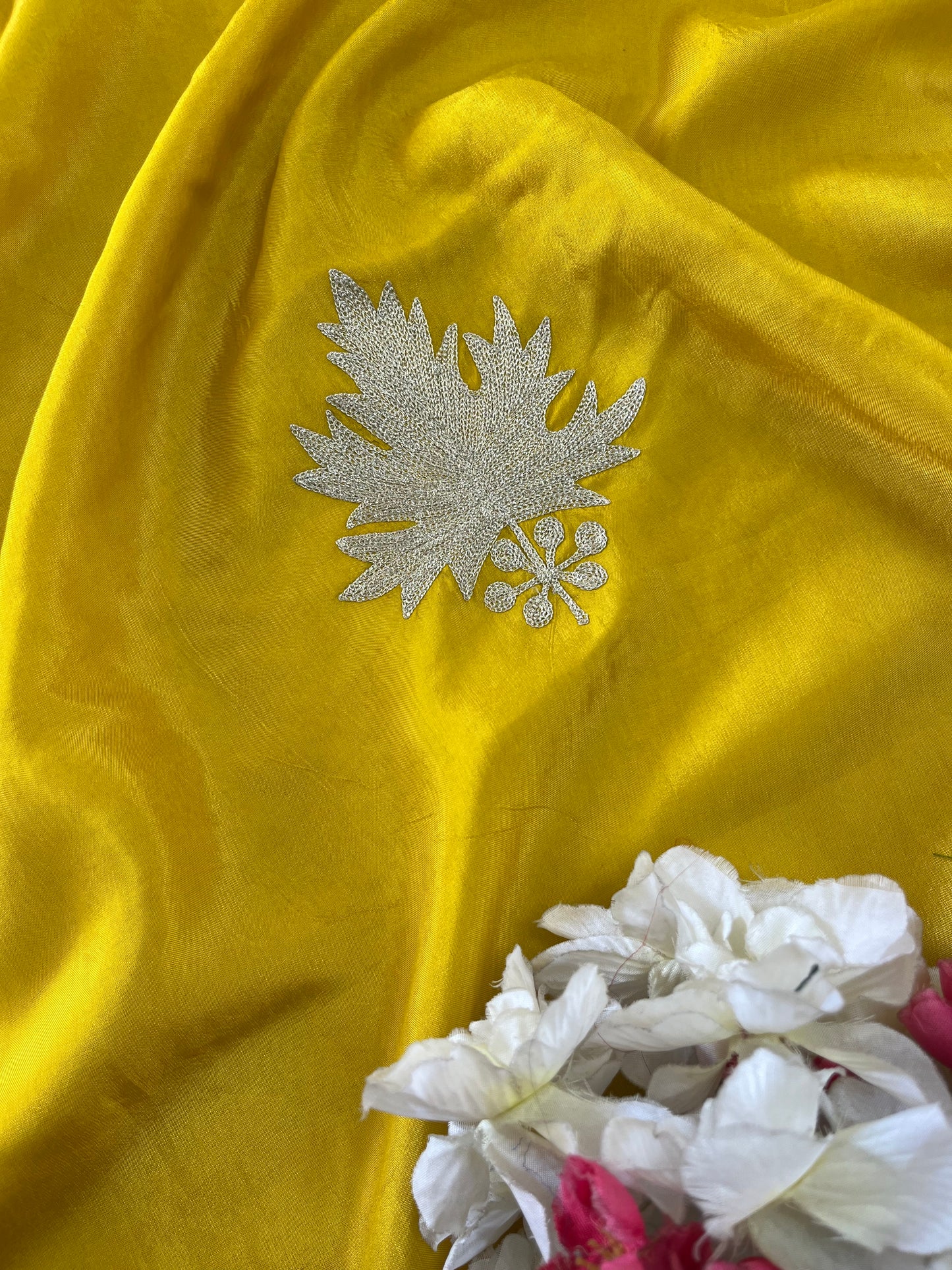 ‘Sanam’ Tilla Kashmiri Silk Suit