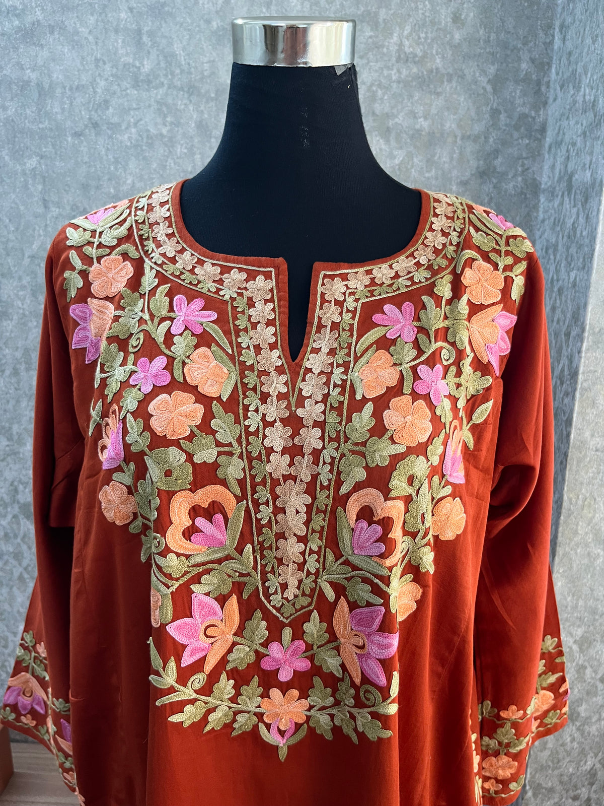 Brick Cotton Front Jaal Pheran Set  Size(44)