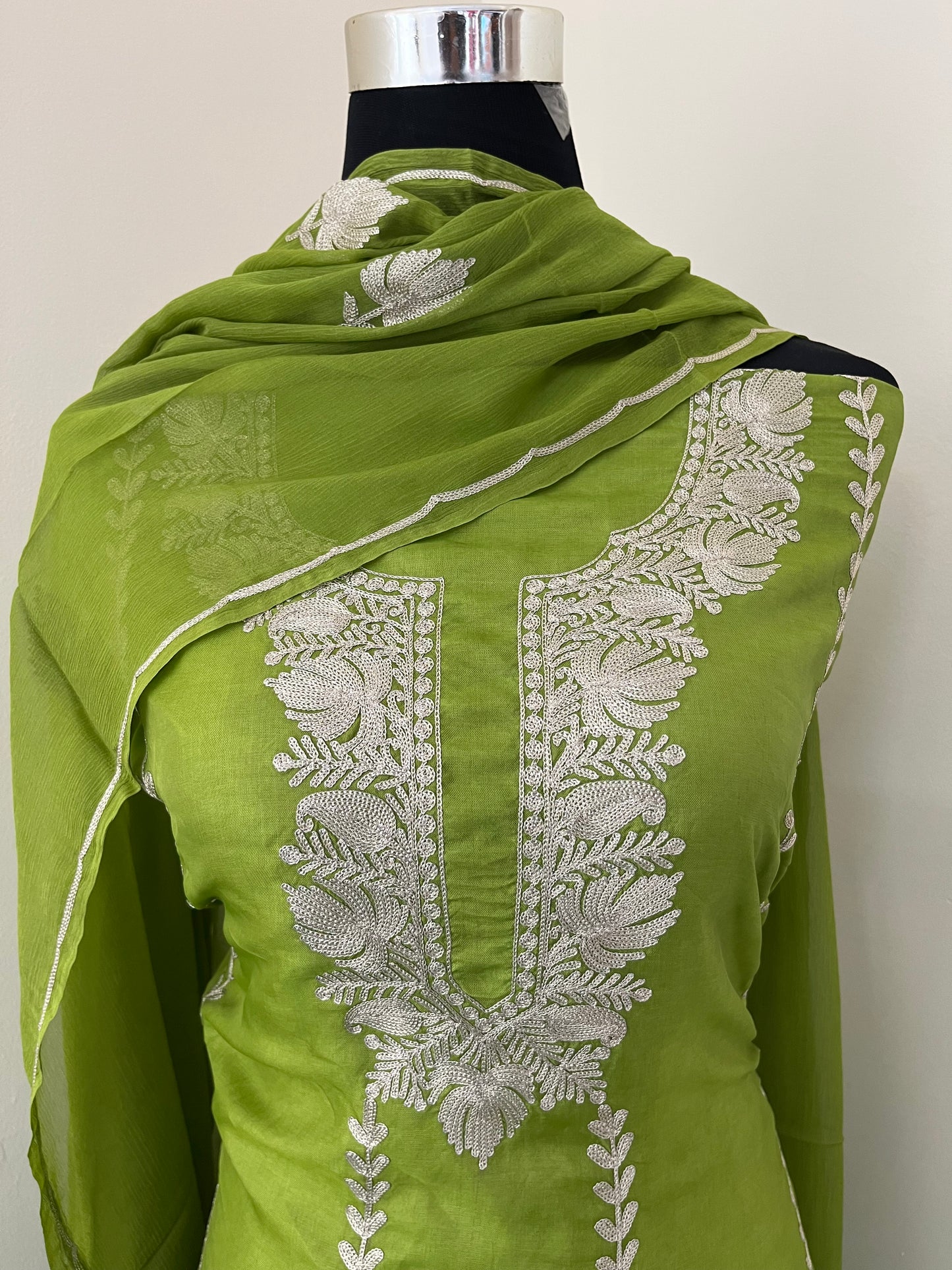 Sanam’ Lawn Green Silk Tilla Embroidered Suit material