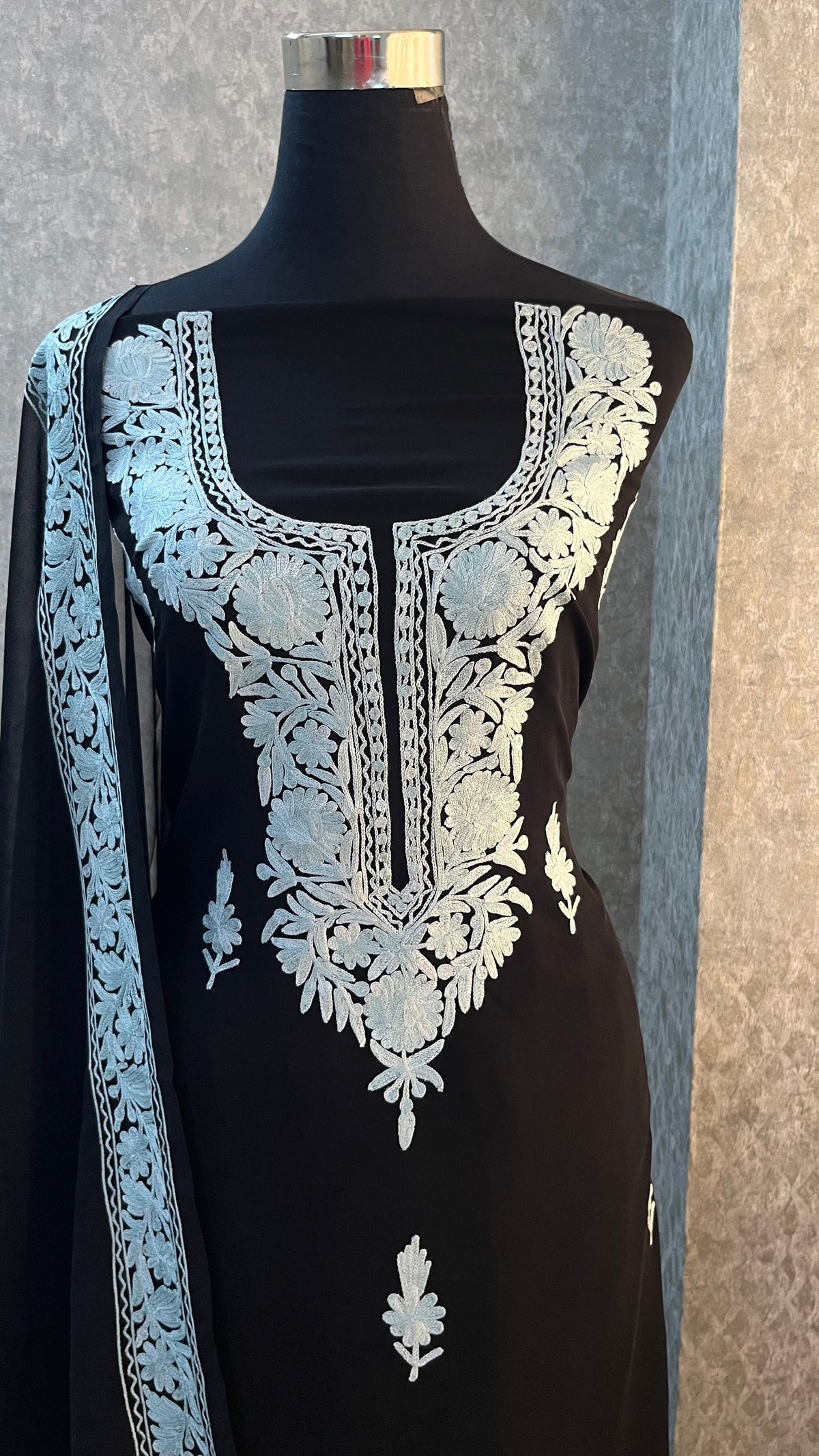 Georgette Black 3 Pc Kashmiri Suit