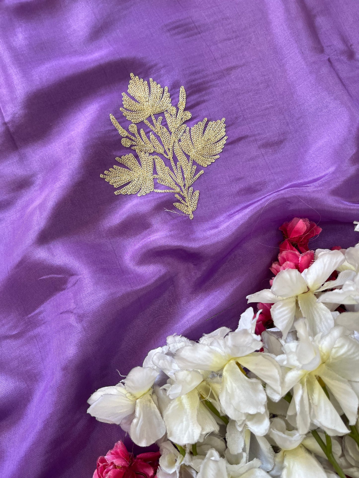 ‘Sanam’ Silk Tilla Kashmiri Suit