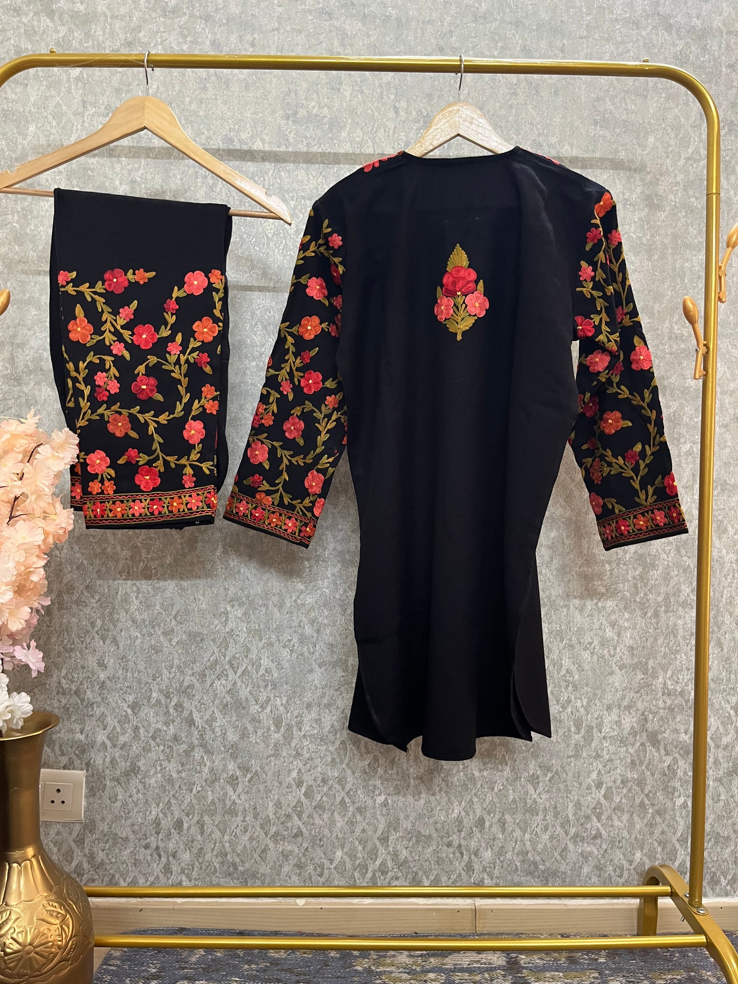 Black Woollen Kashmiri Co-Ord Set ( Size 42 )