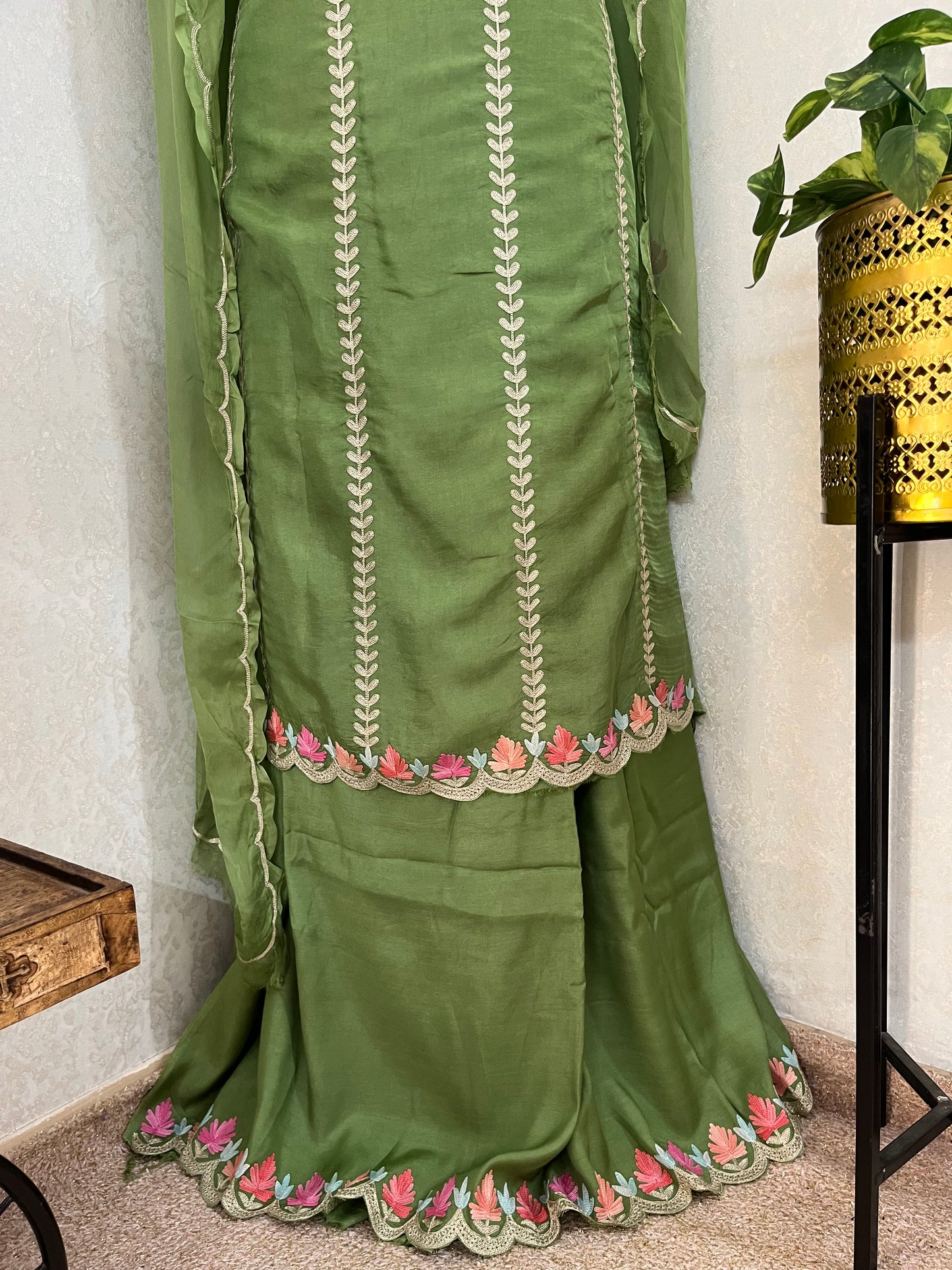 Sanam’ Silk Aari Embroidered Suit material
