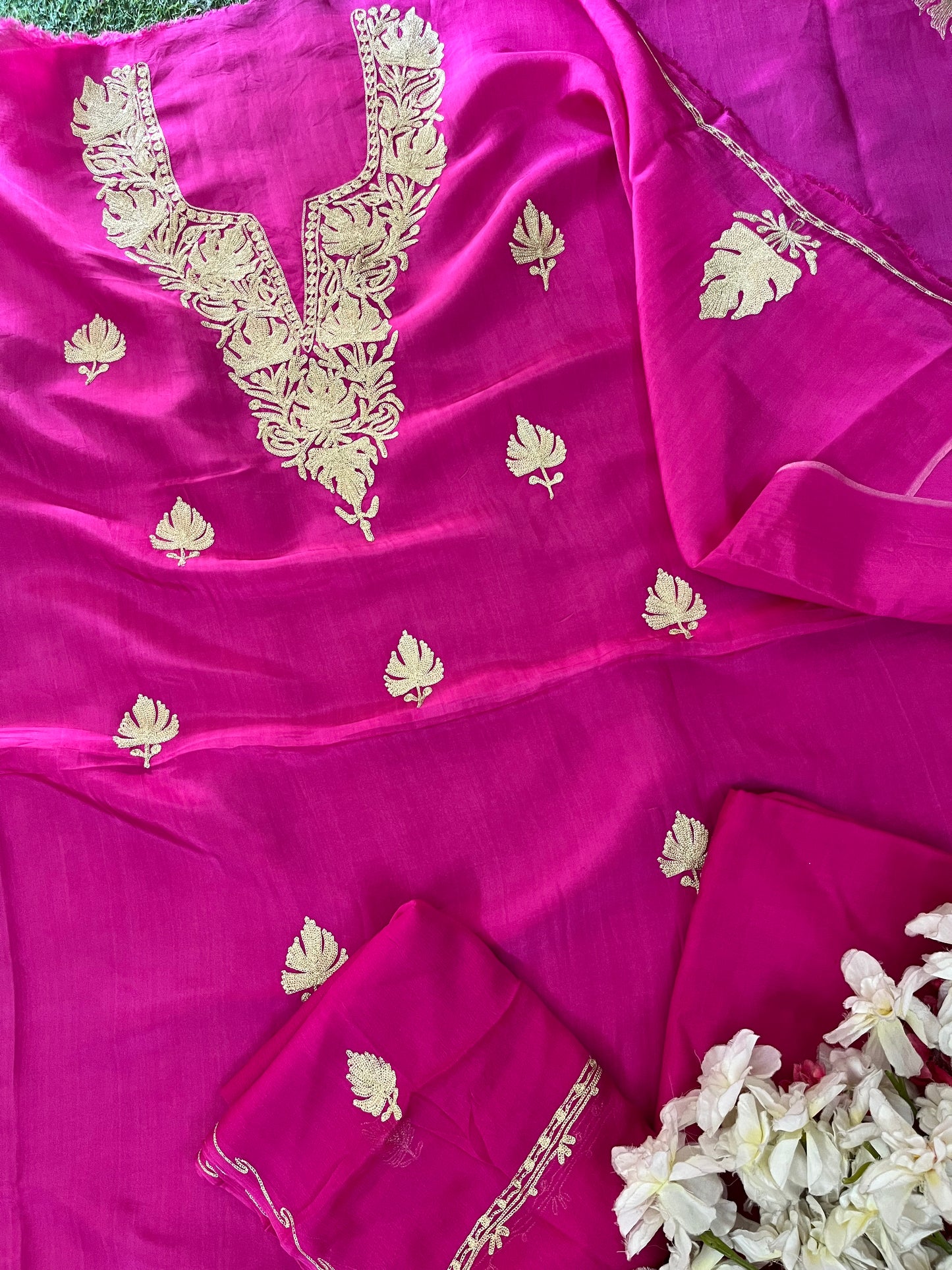 Sanam’ Hot Pink Silk Tilla Kashmiri Suit