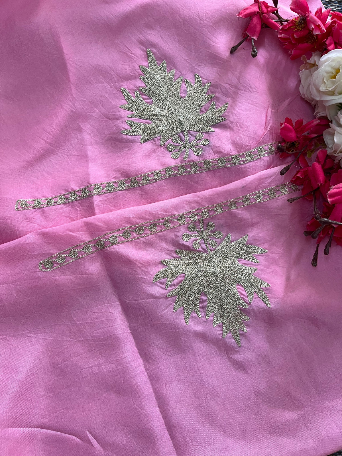 Pink Sanam’ Tilla Kashmiri Silk Suit