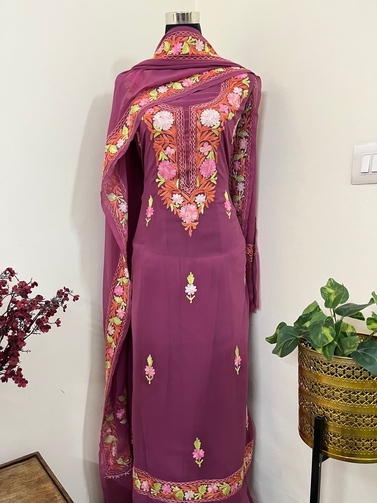 Mauve Georgette 3 Pc Aari Embroidered Suit Set