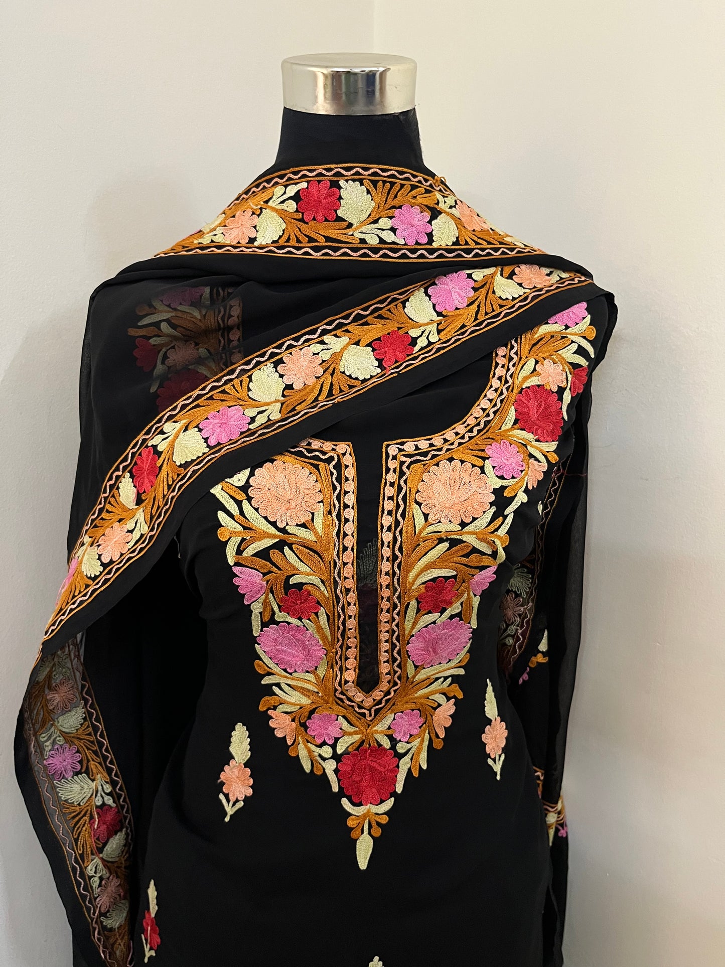 Black Georgette 3 Pc Aari Embroidered Suit Set