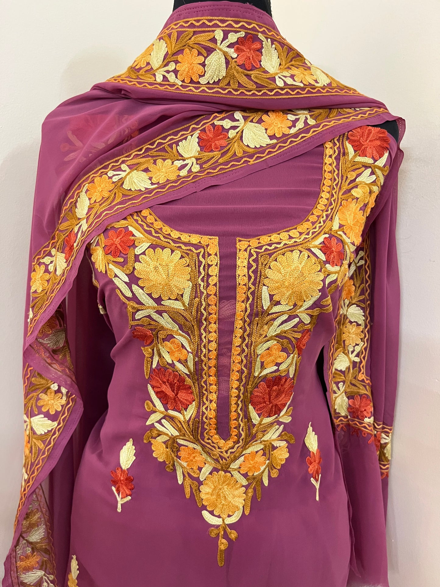 Mauve Georgette 3 Pc Aari Embroidered Suit Set