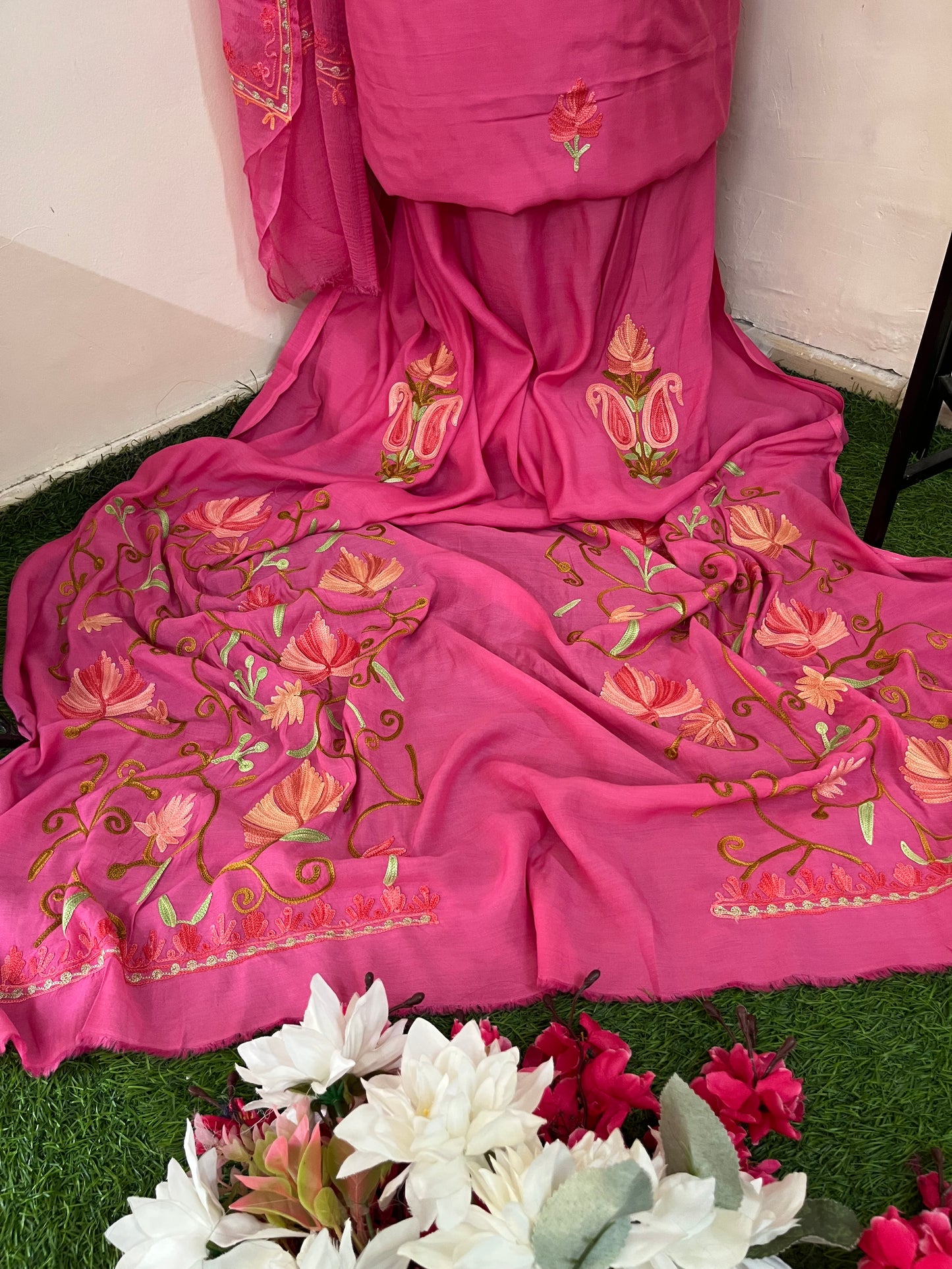 Pink Muslin Cotton Jaal Sleeves Kashmiri 3pc Suit