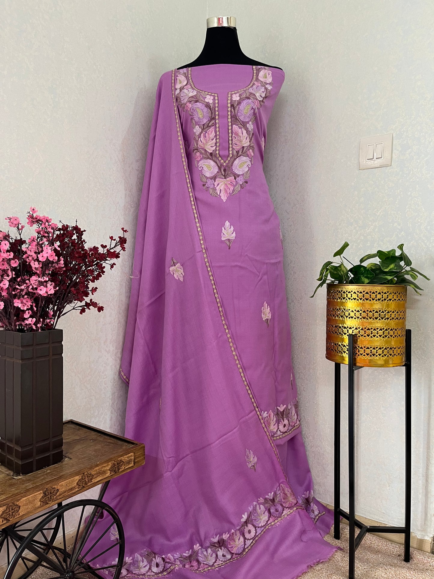 Lavender Fine Wool Kashmiri Suit
