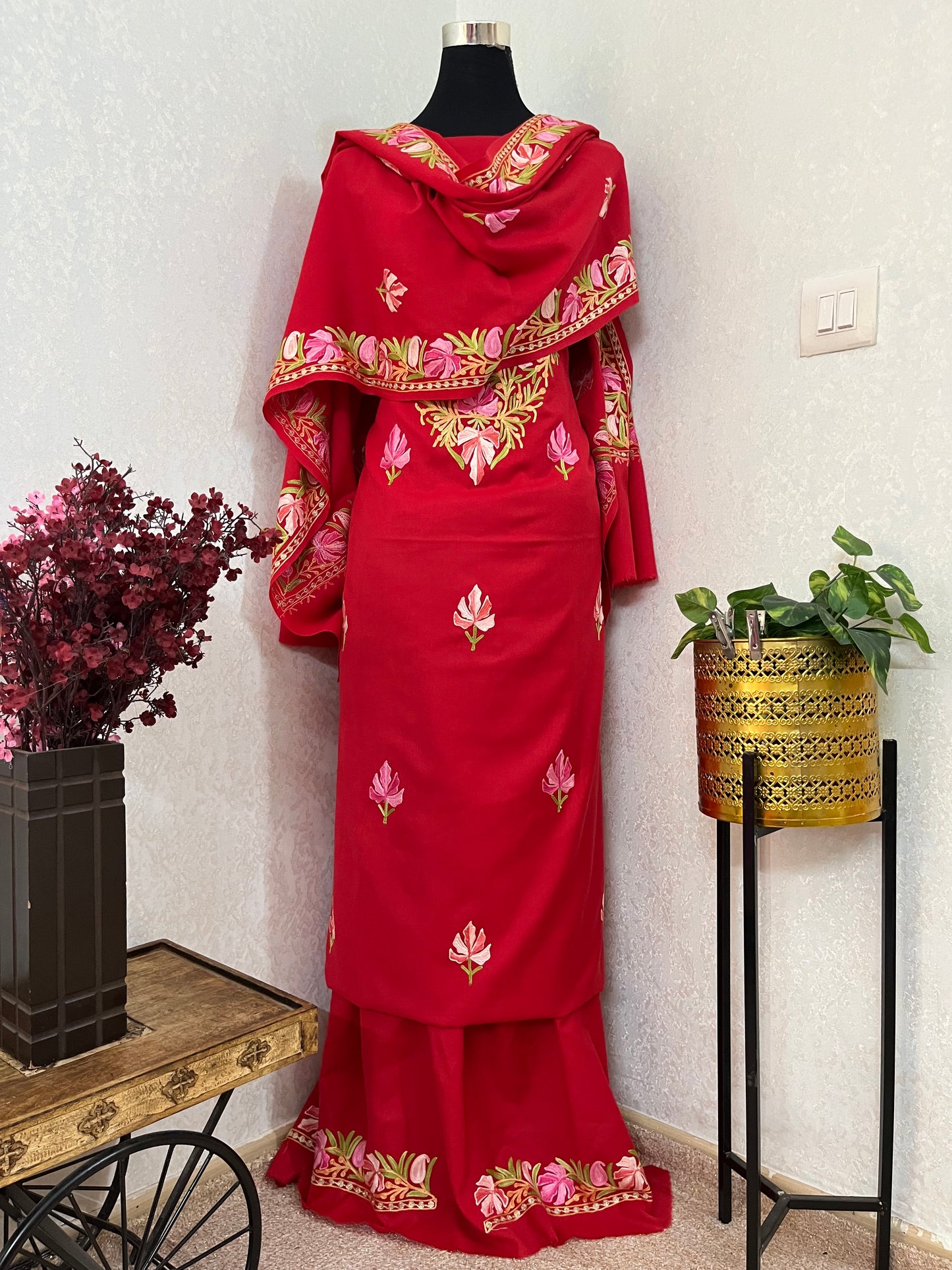 Red Pure Wool Aari Embroidered 3pc Suit Stole