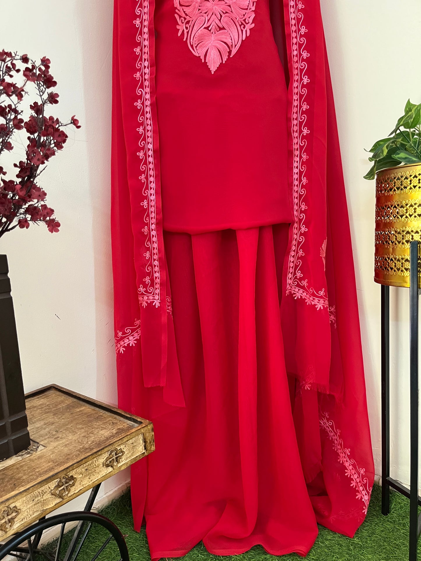 Red Georgette  3 Pc Aari Embroidered Suit Set