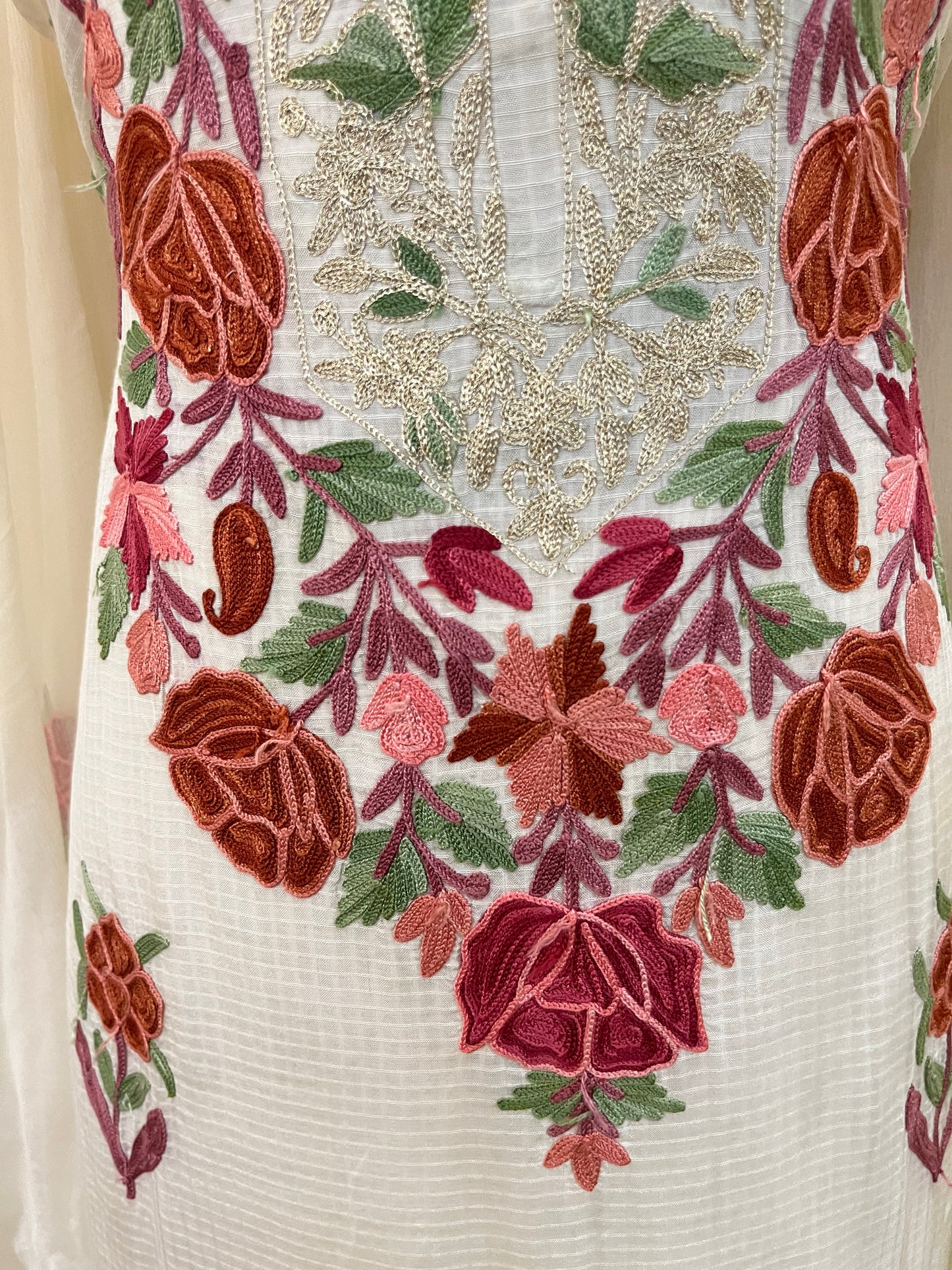 Kalaa’ Ivory Check Satin Cotton Kashmiri Suit