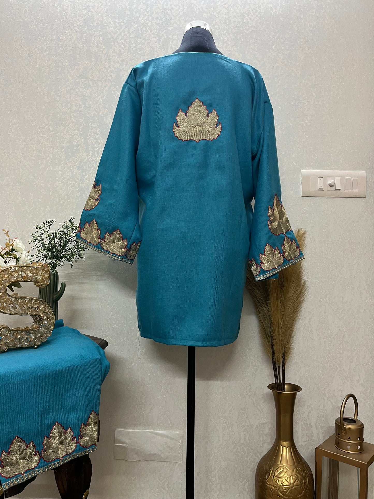 Firozi Woollen Kashmiri Co-Ord Set ( Size 44)
