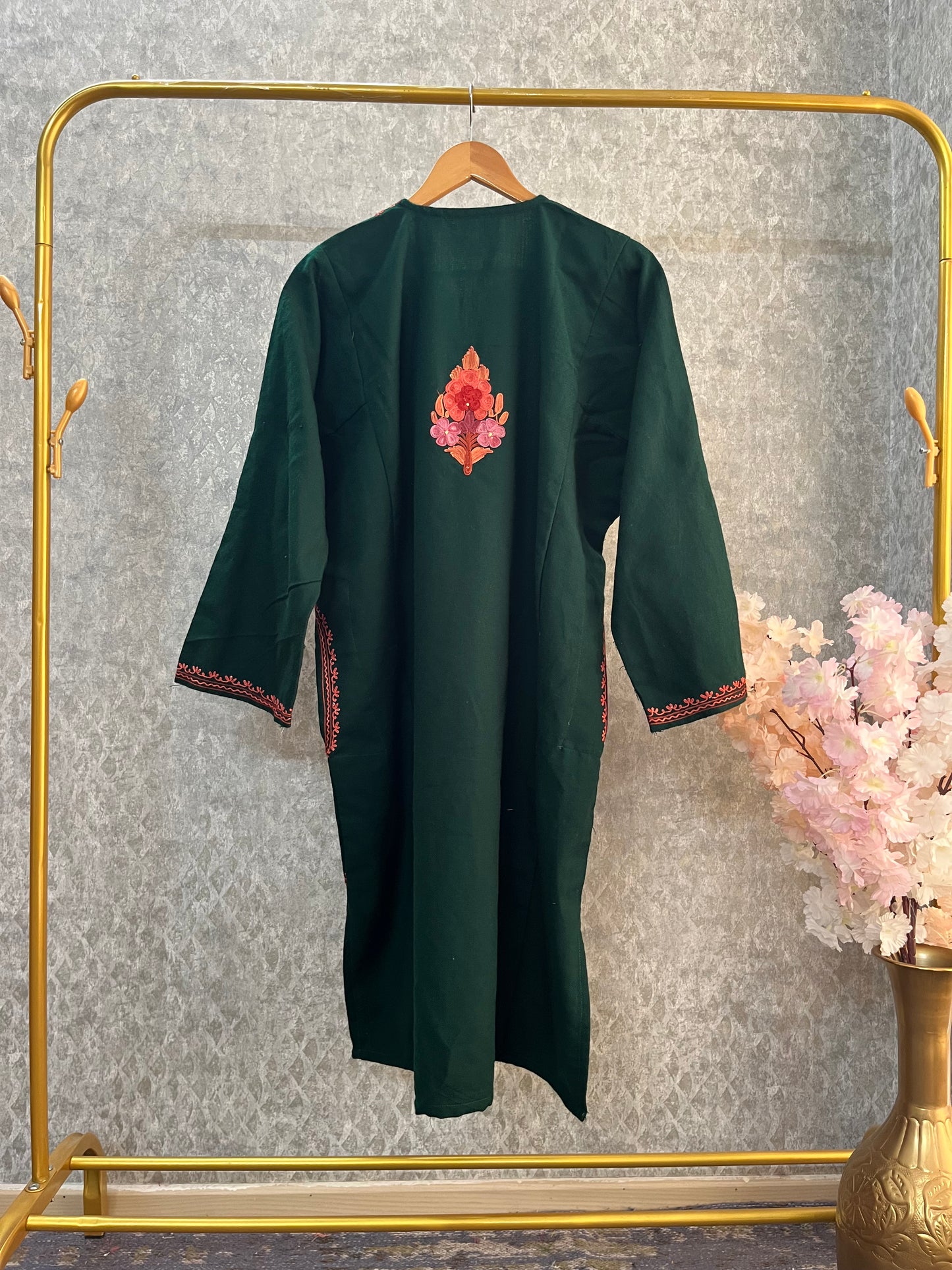 Green Aari Embroidered Wool Pheran