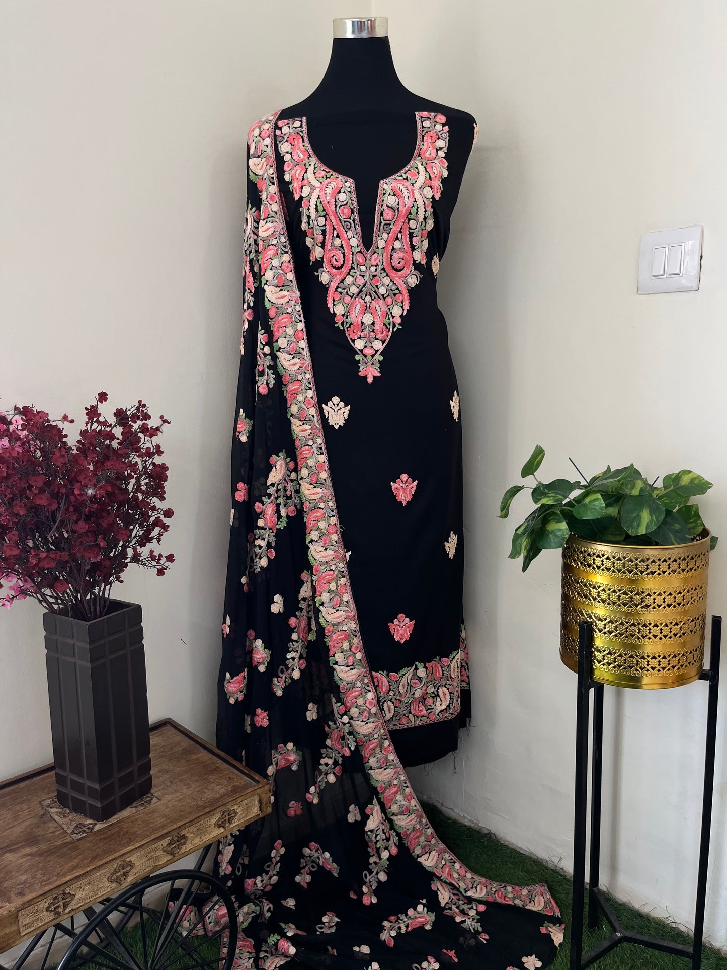 Black Rayon Cotton Kashmiri 3pc set