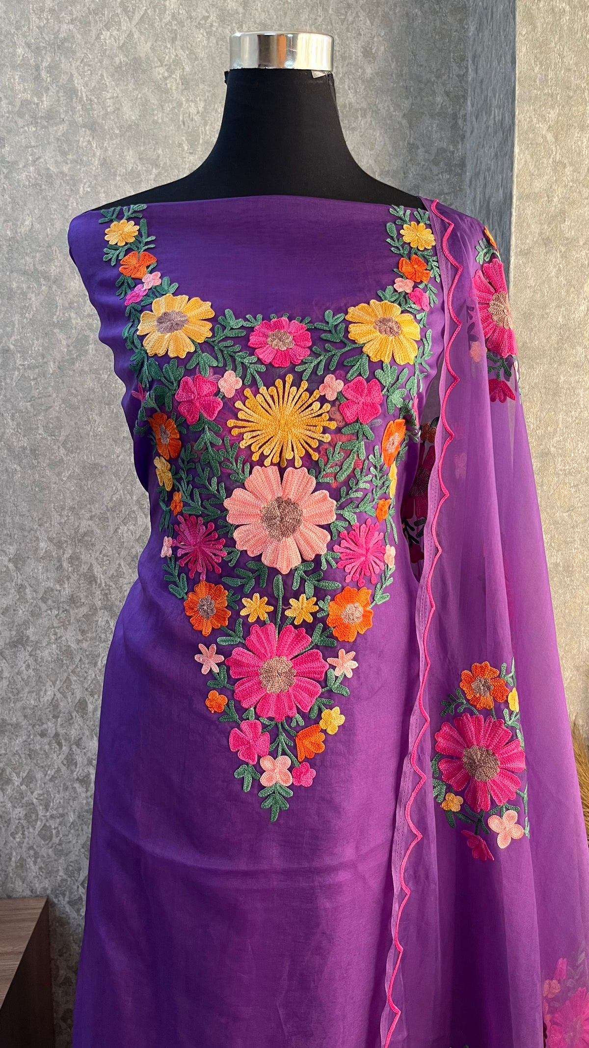 Egg plant Soft Tissue Kashmiri Suit