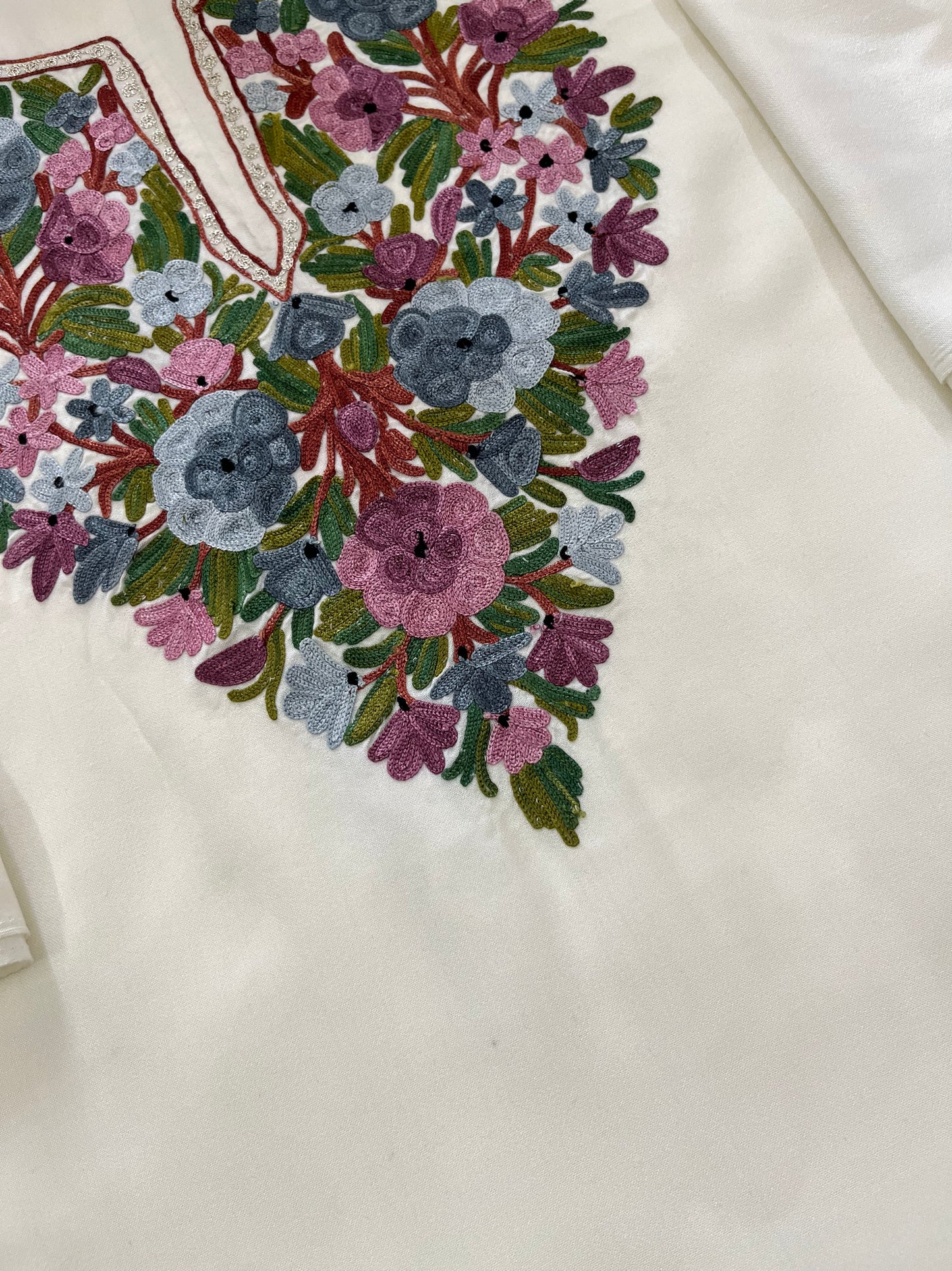 Off White Cotton Cord Set (Aari Embroidered)