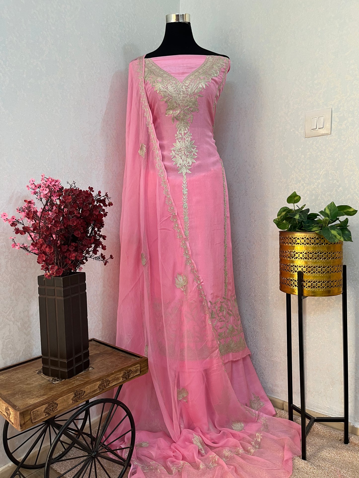 Soft Pink Tilla Kashmiri Silk Suit