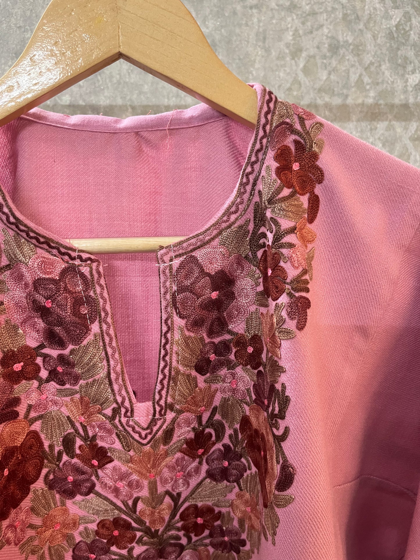 Pink Aari Embroidered Wool Pheran