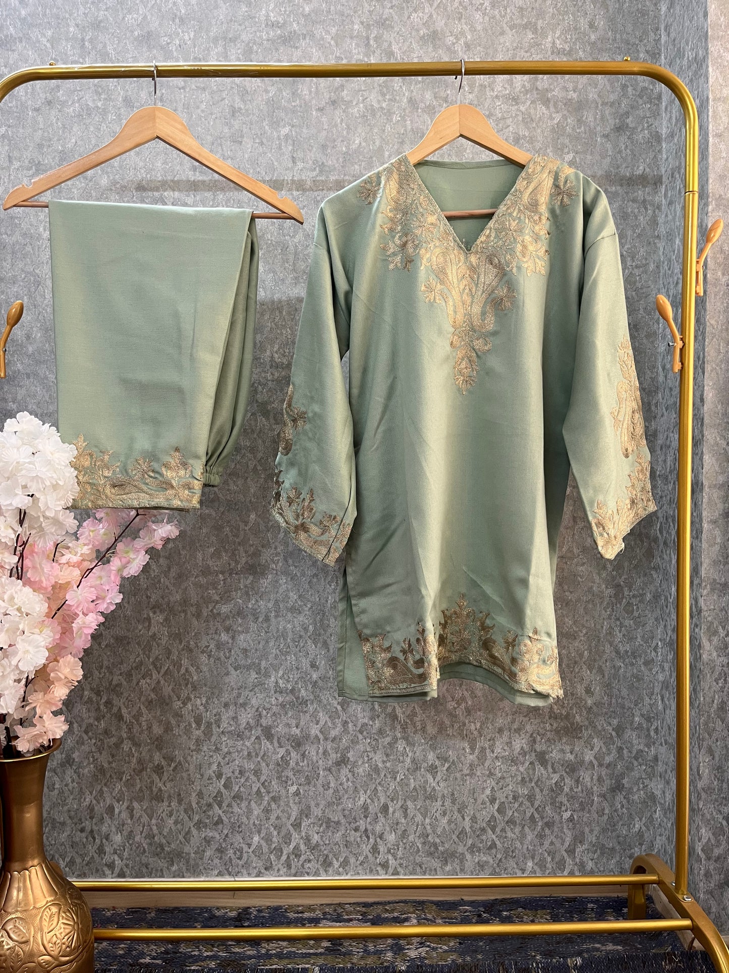 Light Green Woollen Kashmiri Co-Ord Set ( Size 48)
